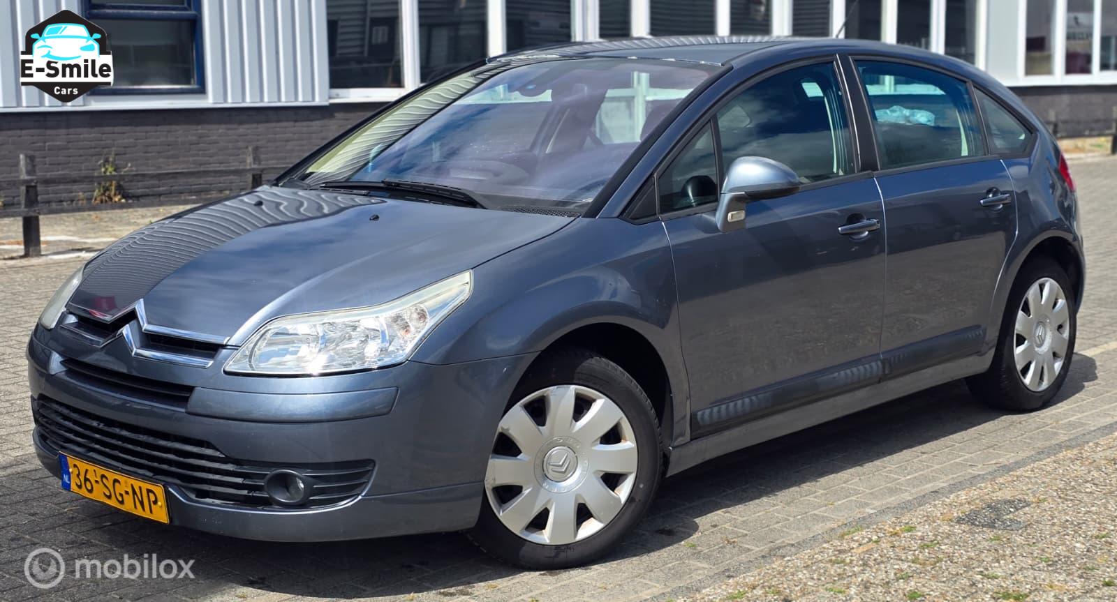 Citroen C4 1.6-16V Ligne Ambiance/Airco/Cruise/PDC/APK 2006 - voorkant