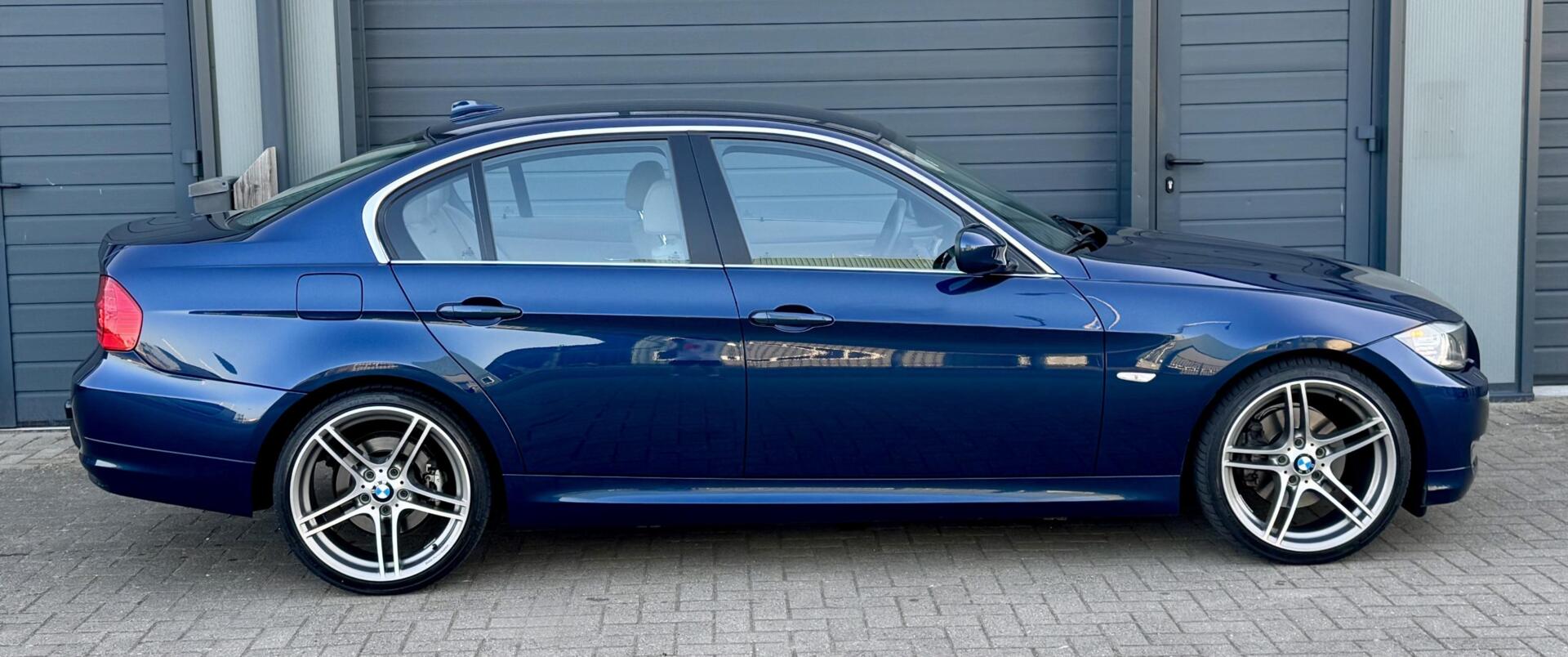 Foto van BMW 325i