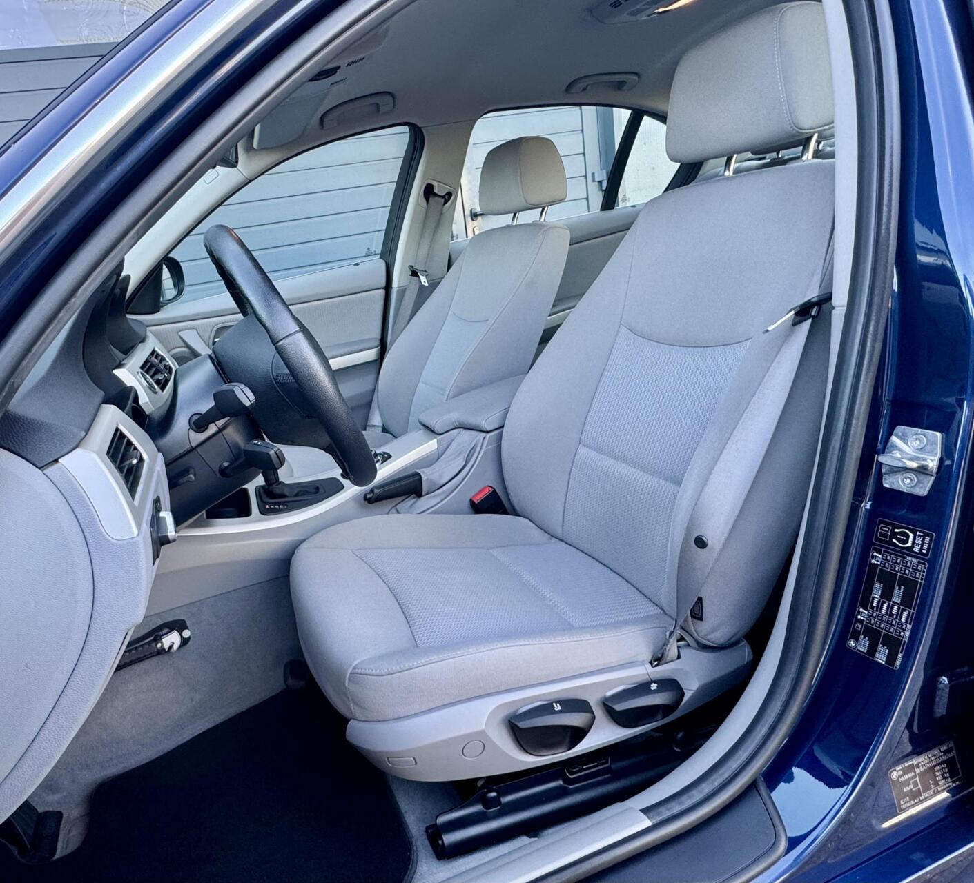 Foto van BMW 325i