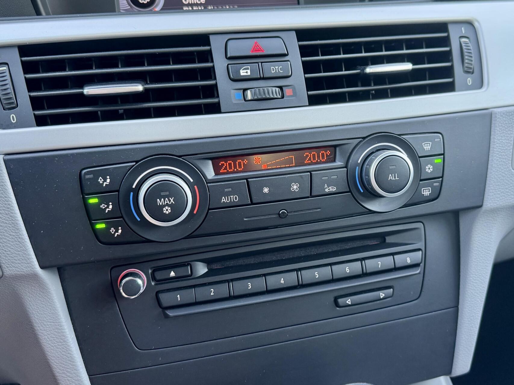 Foto van BMW 325i