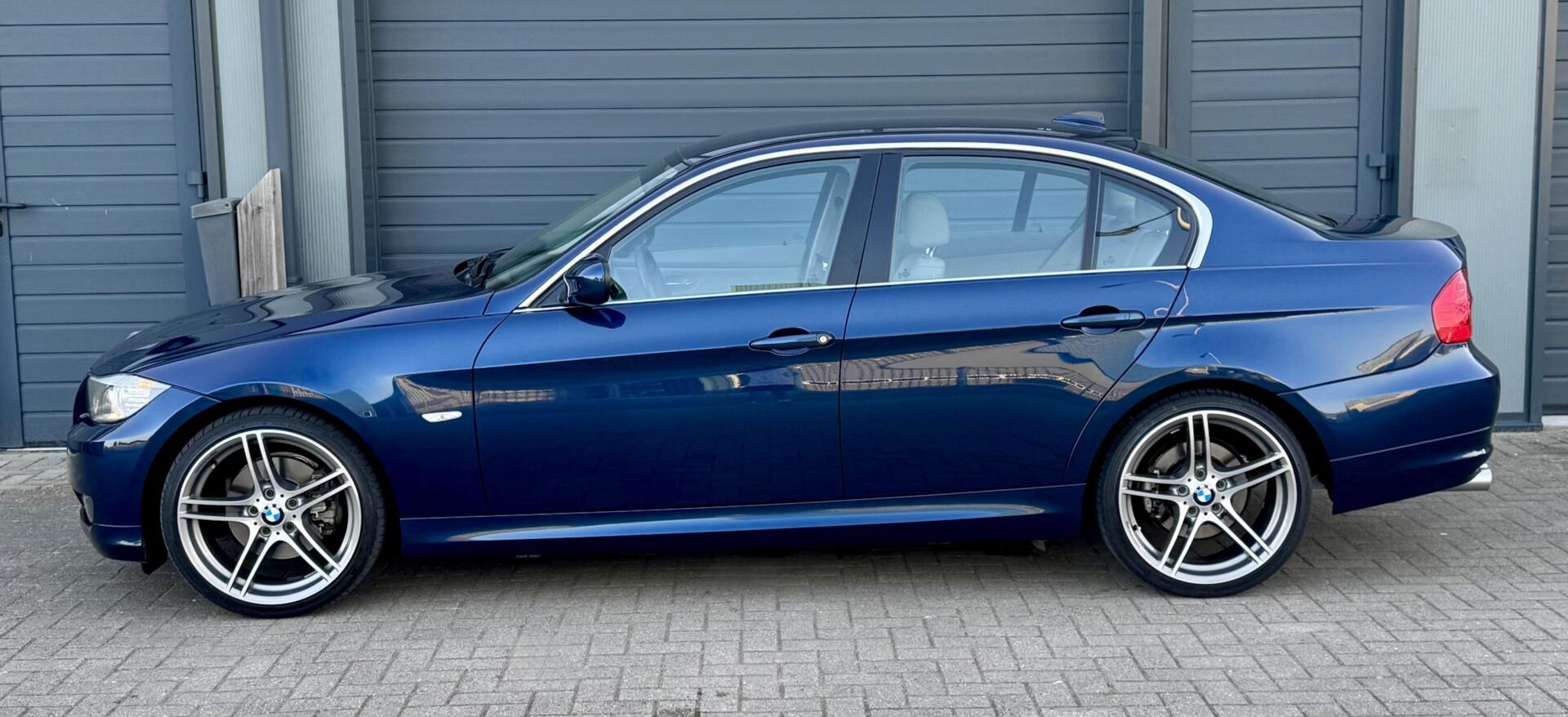 Foto van BMW 325i