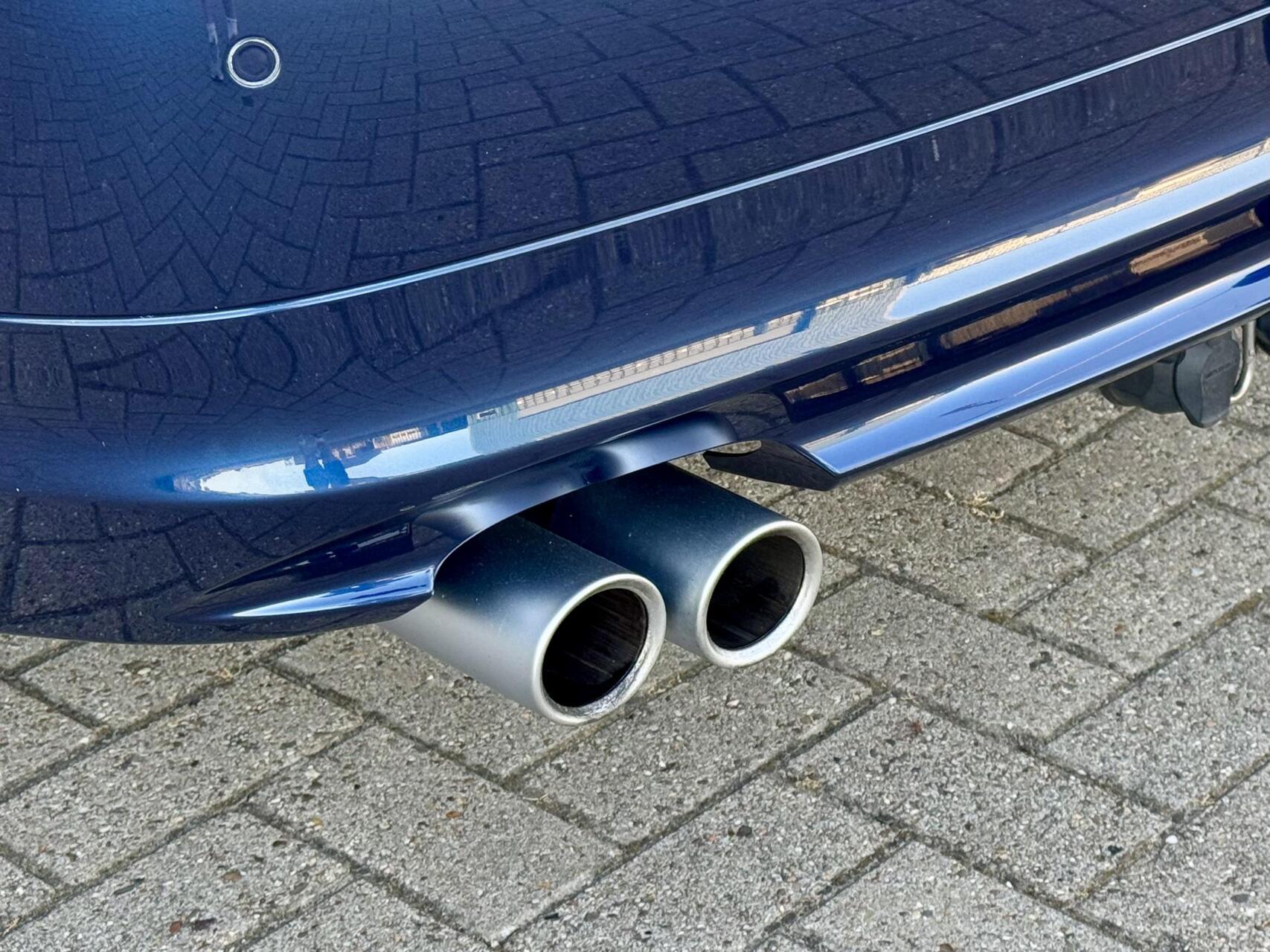 Foto van BMW 325i