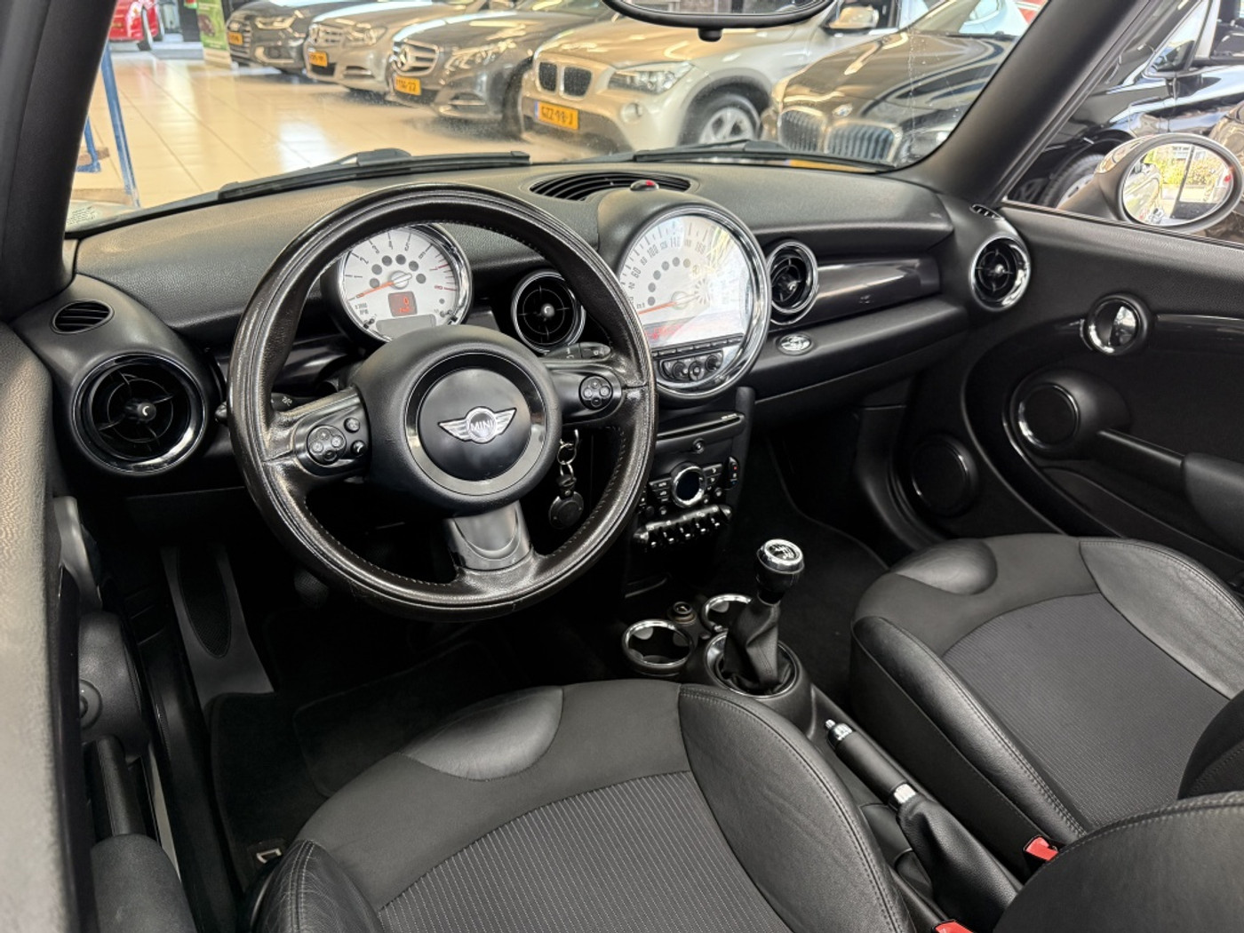 Foto van Mini Cooper Cabrio