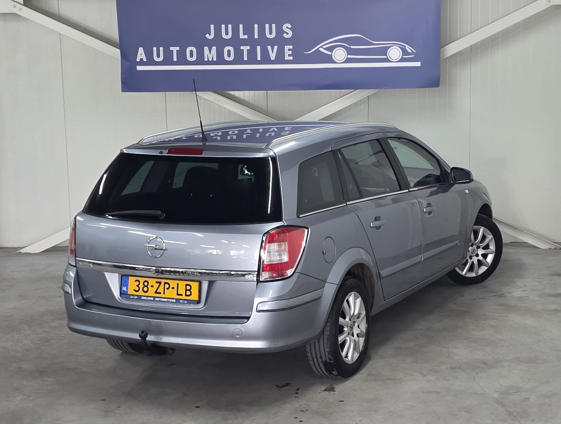 Foto van Opel Astra Station Wagon