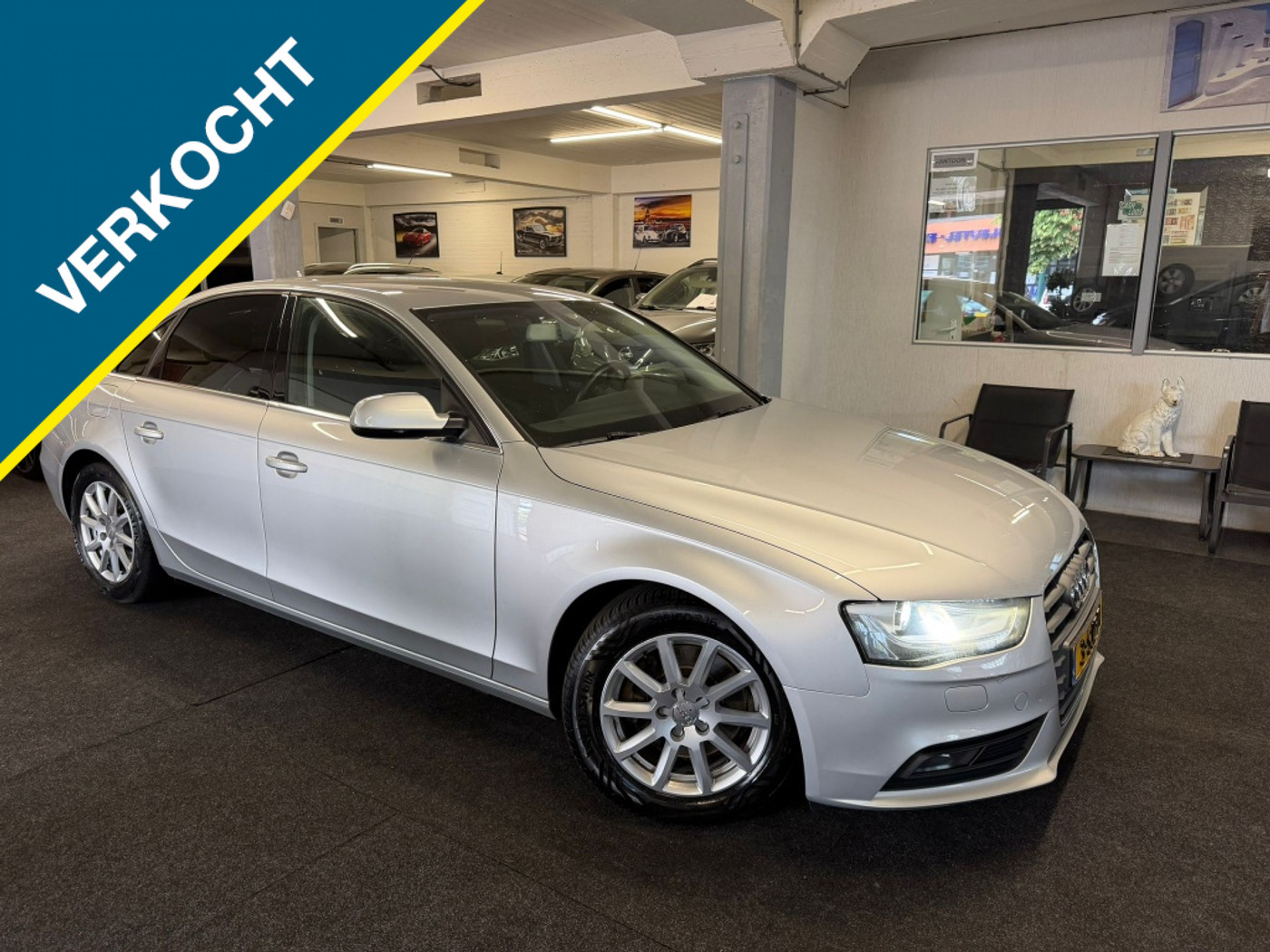 Audi A4 Limousine 1.8 TFSI *Sedan*NAVI*Xenon*Facelift* 2013 - voorkant
