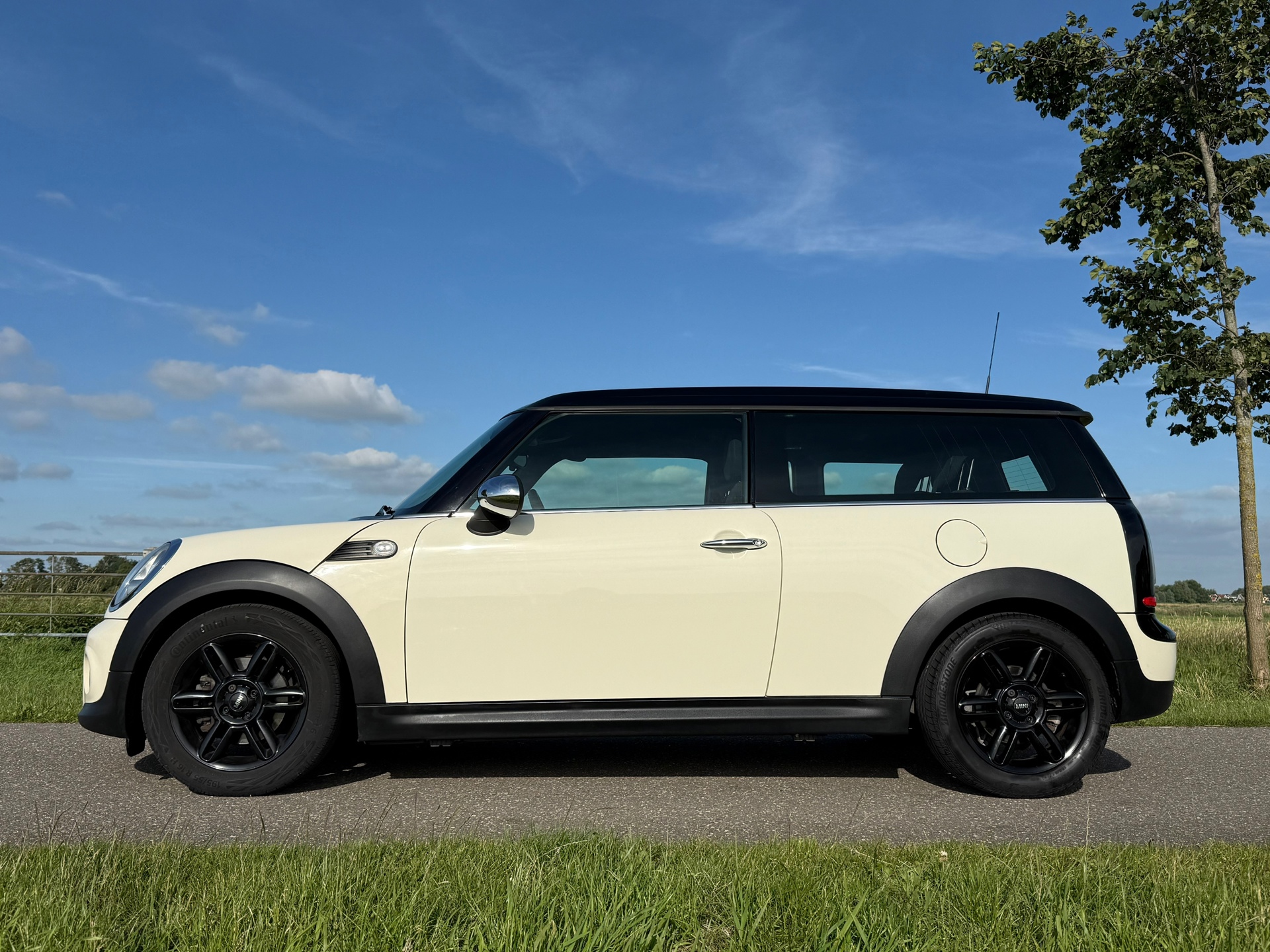 Foto van Mini One Clubman
