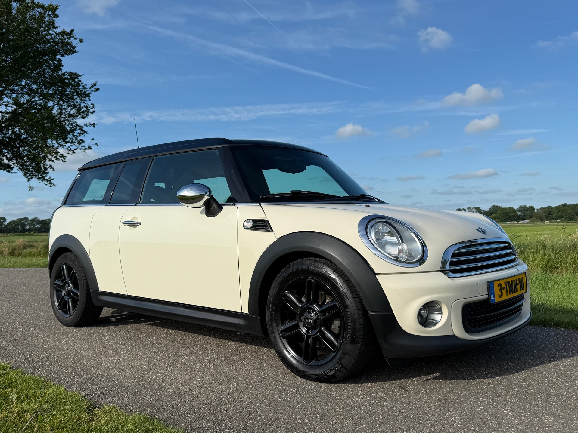 Foto van Mini One Clubman
