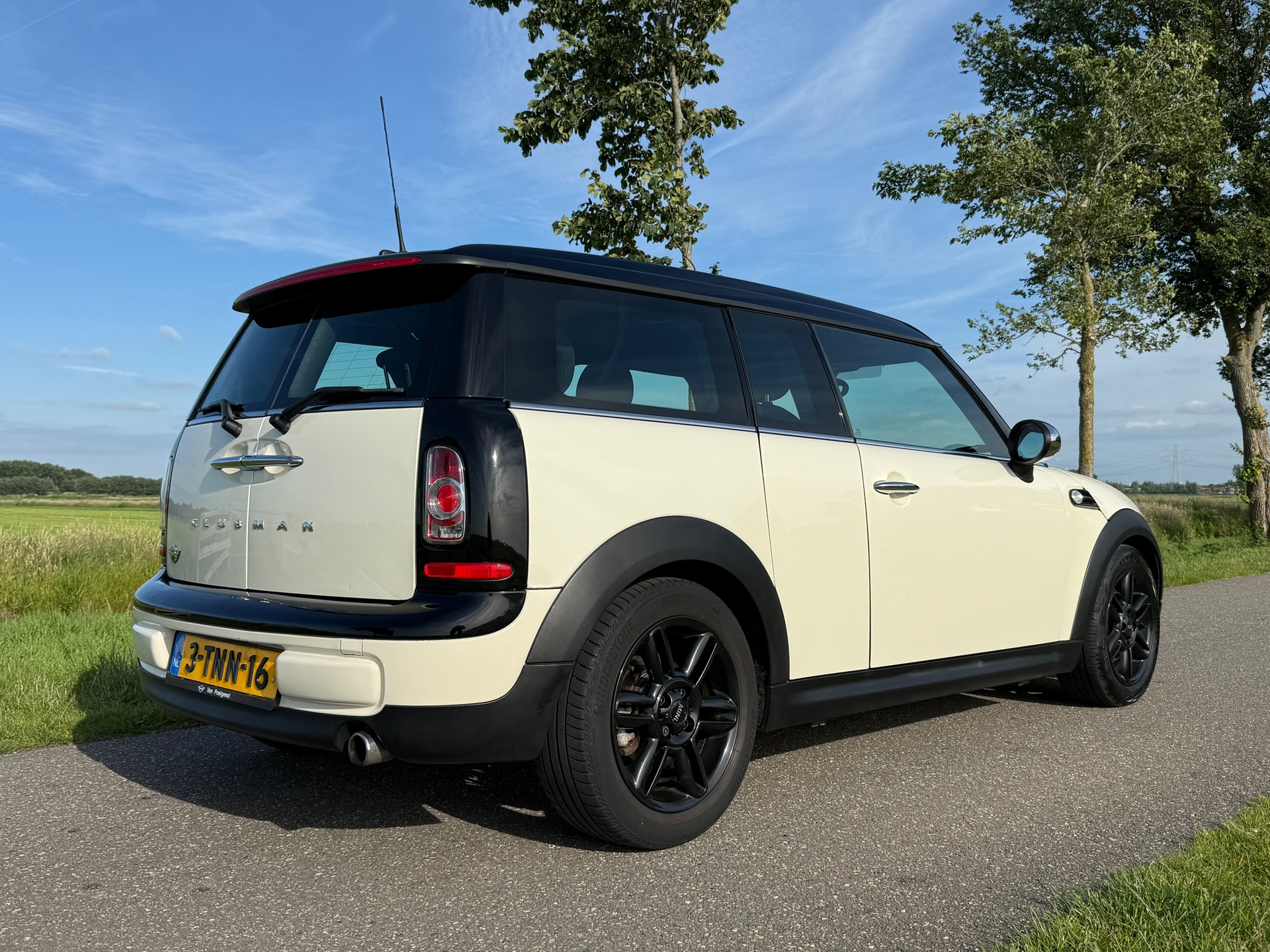 Foto van Mini One Clubman