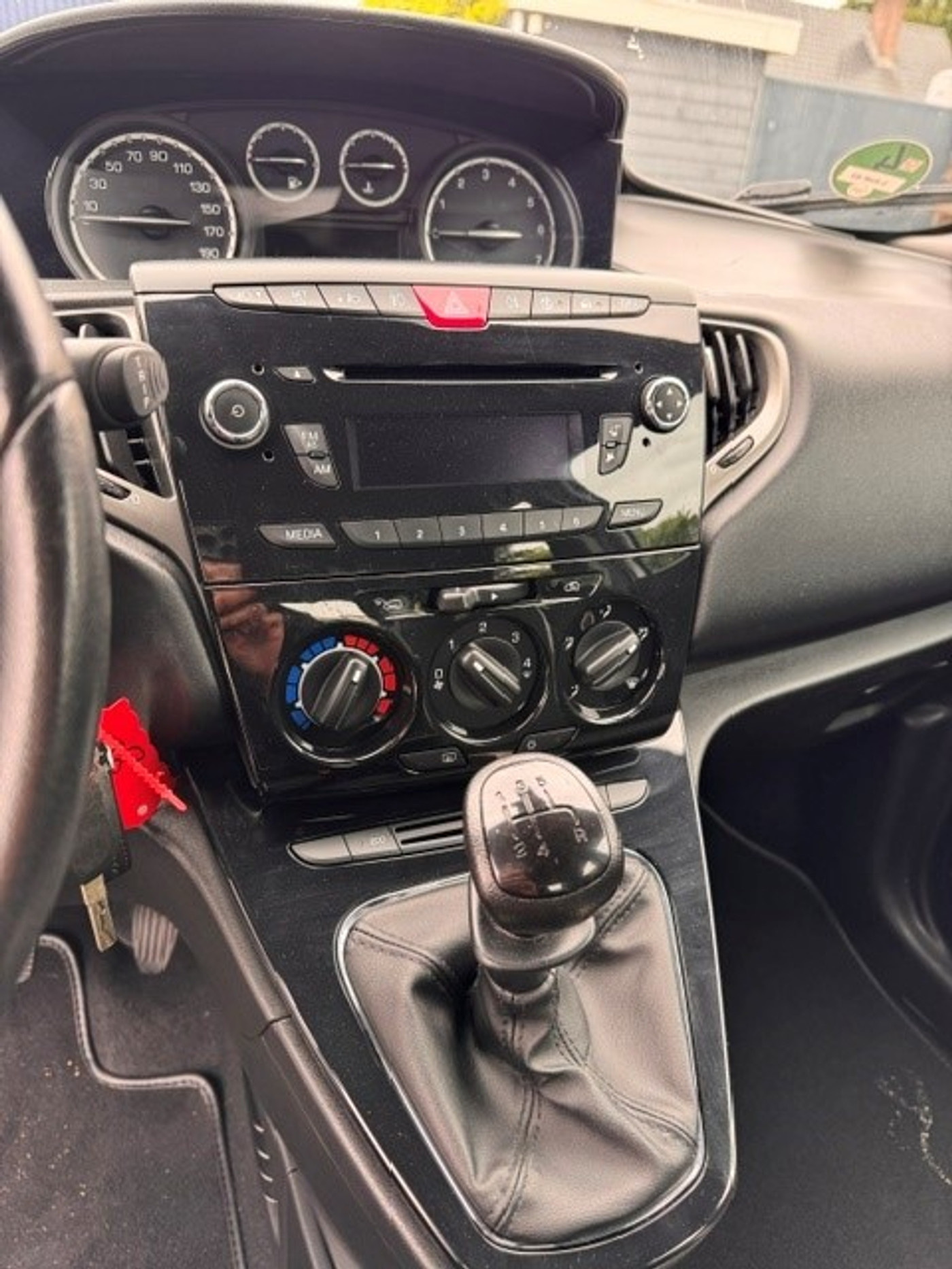 Foto van Lancia Ypsilon