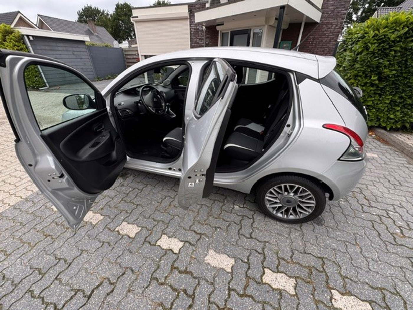 Foto van Lancia Ypsilon