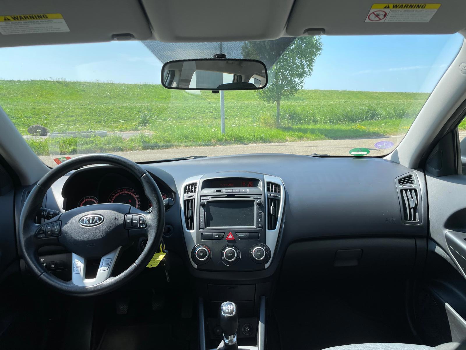 Foto van Kia Cee D