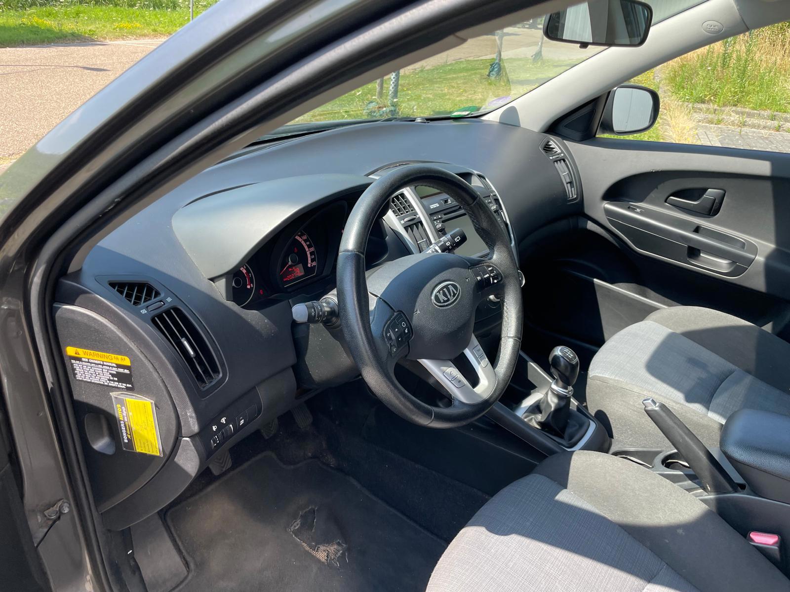Foto van Kia Cee D