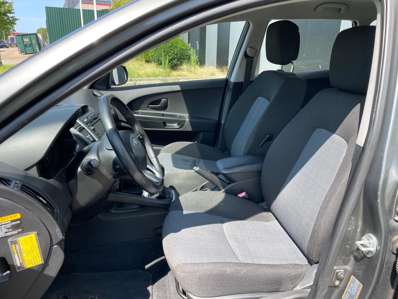 Foto van Kia Cee D