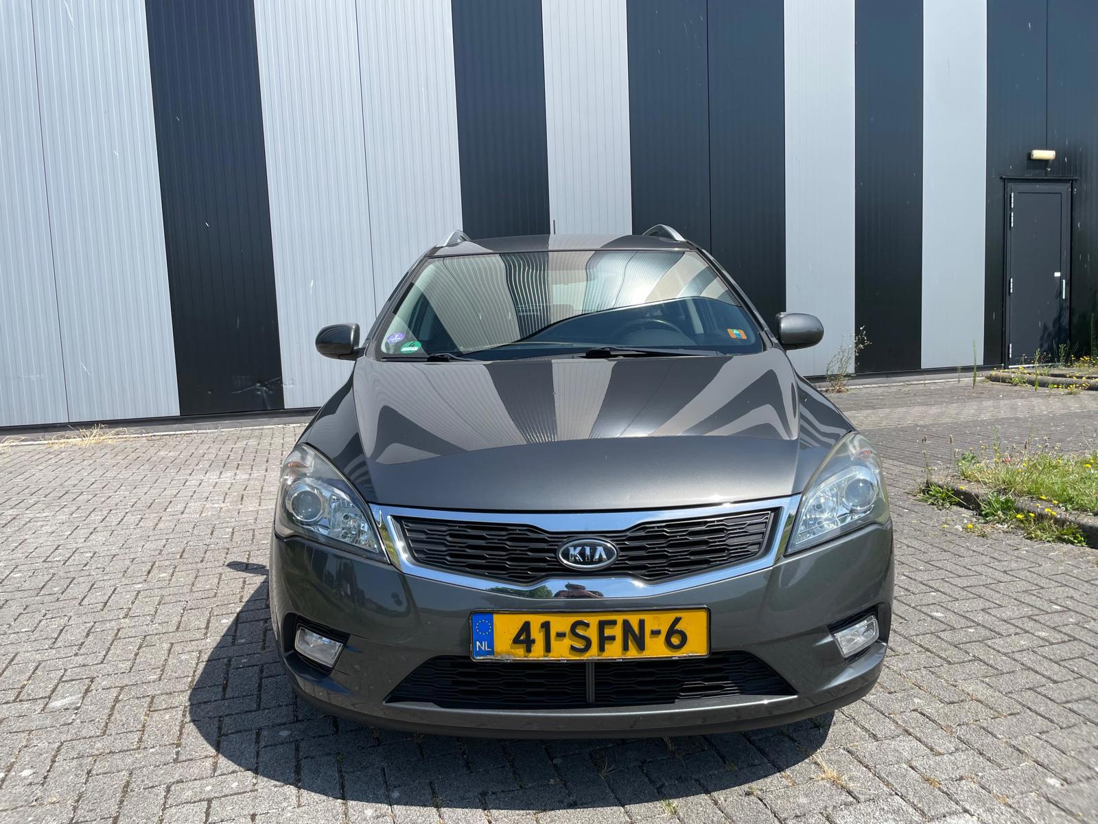 Foto van Kia Cee D