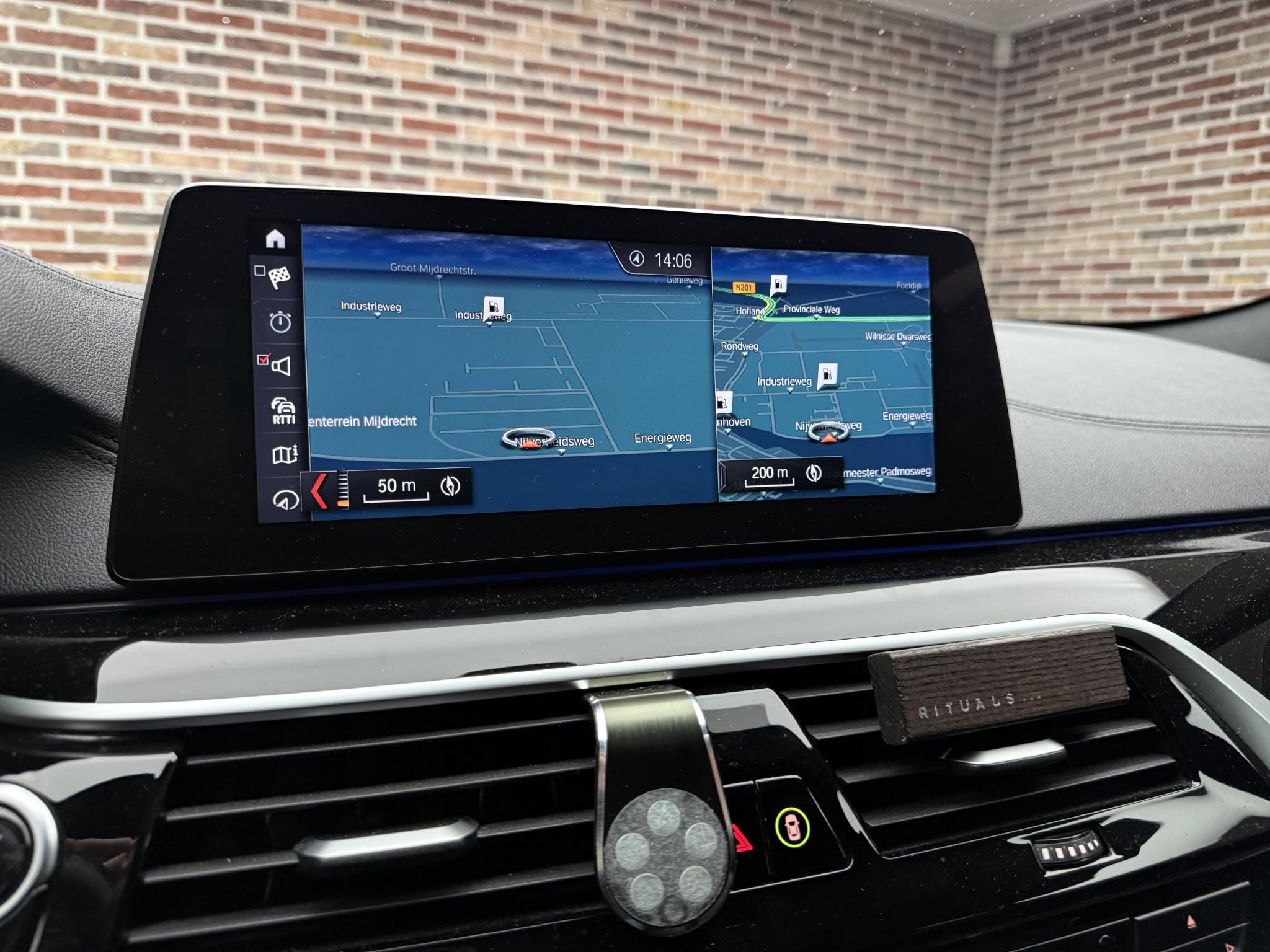 Foto van BMW M550i xDrive