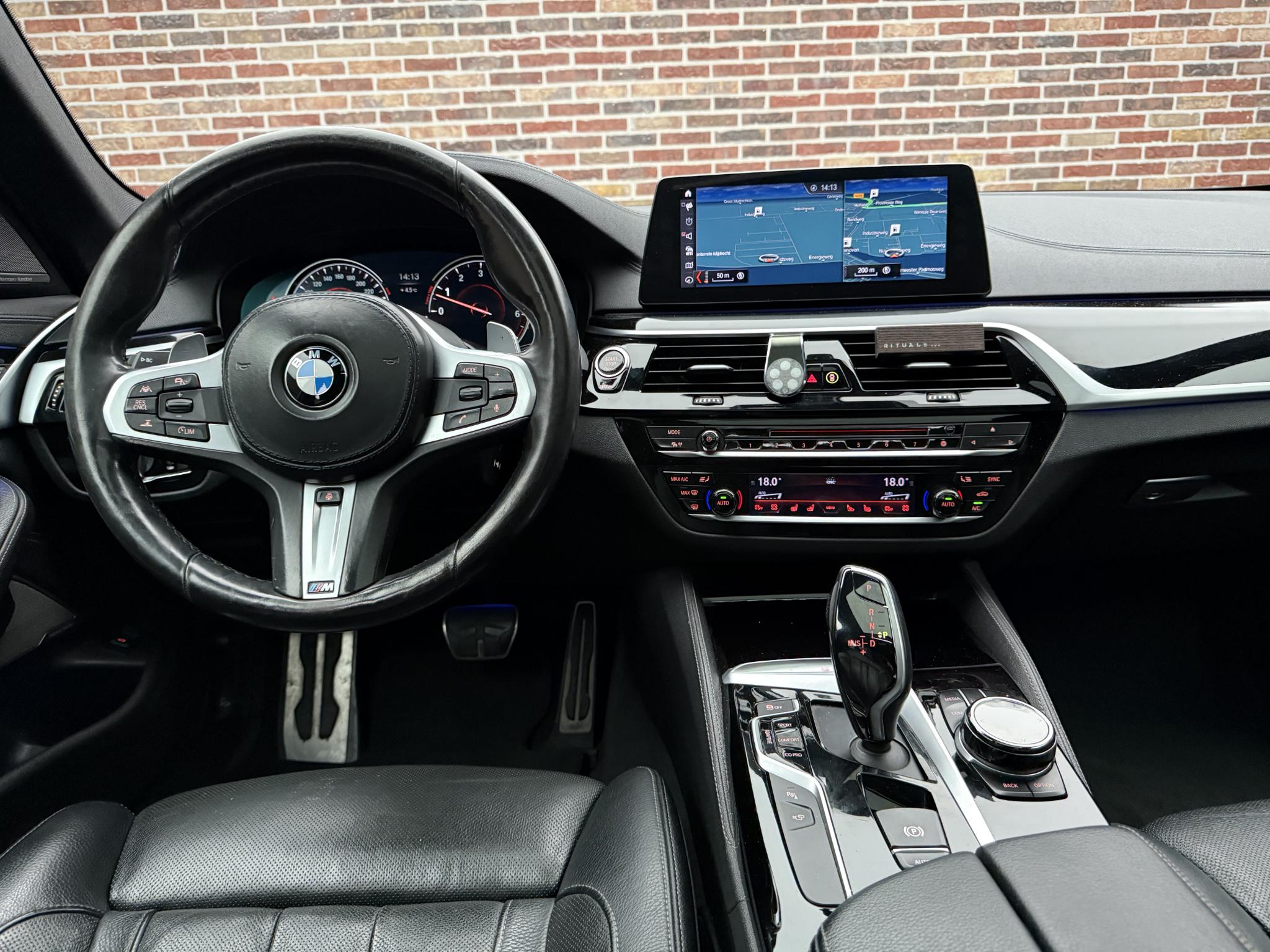 Foto van BMW M550i xDrive