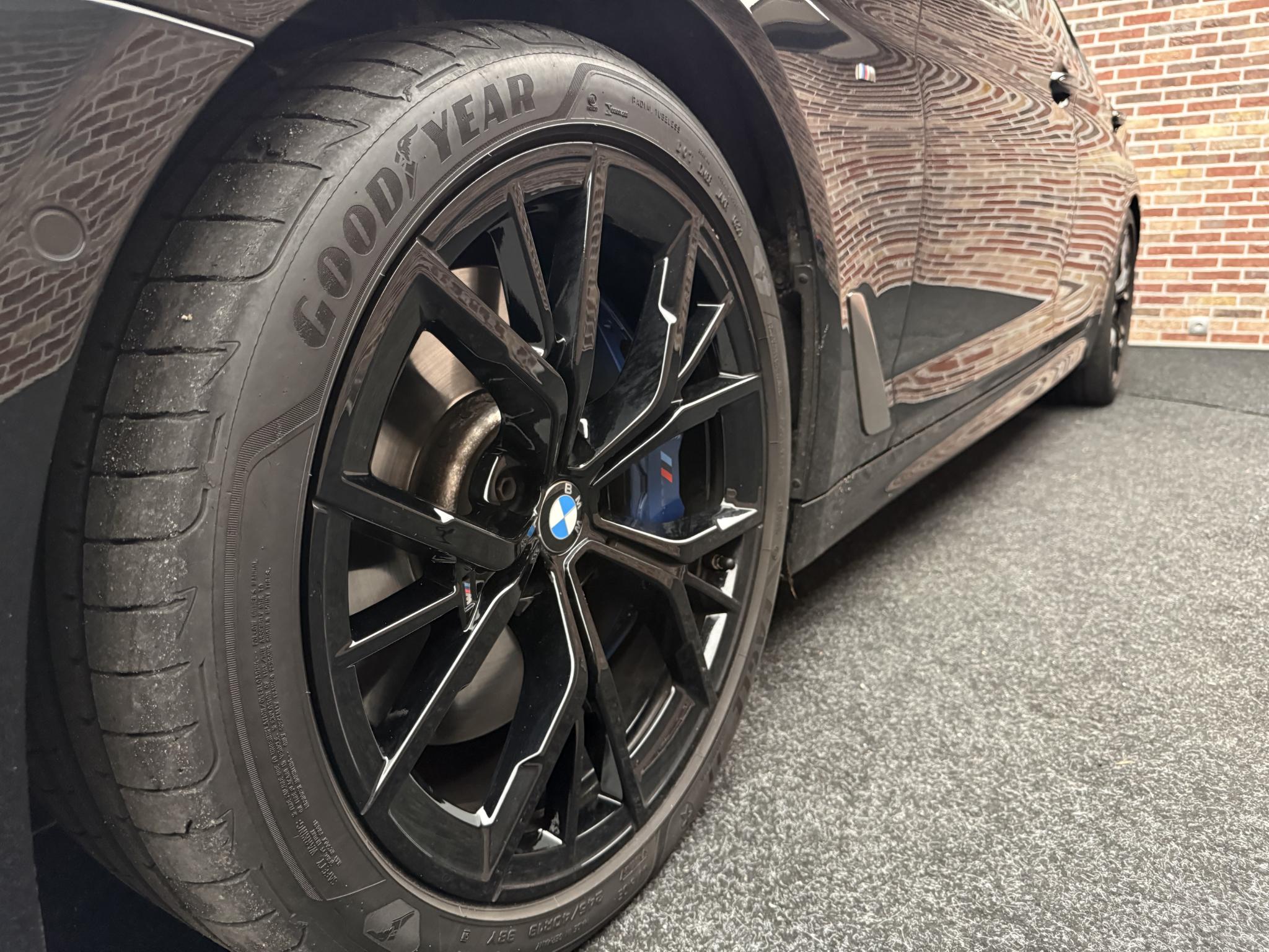 Foto van BMW M550i xDrive