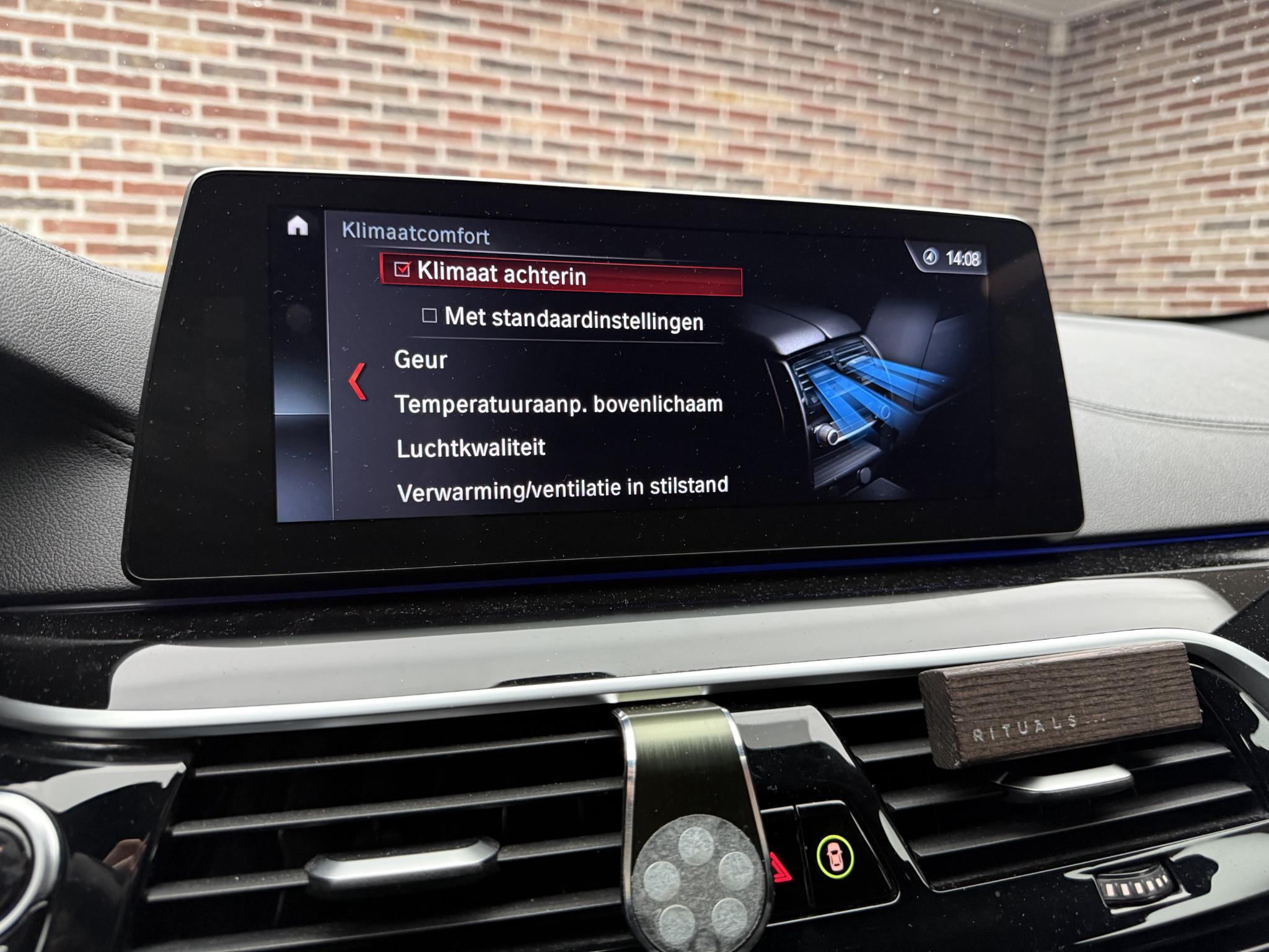 Foto van BMW M550i xDrive