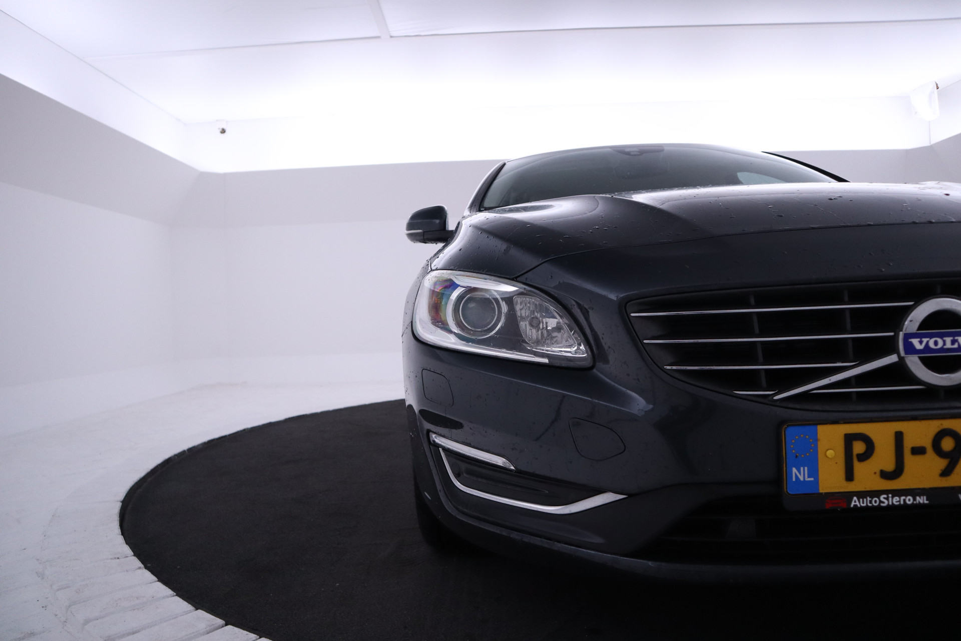 Foto van Volvo V60 Twin Engine