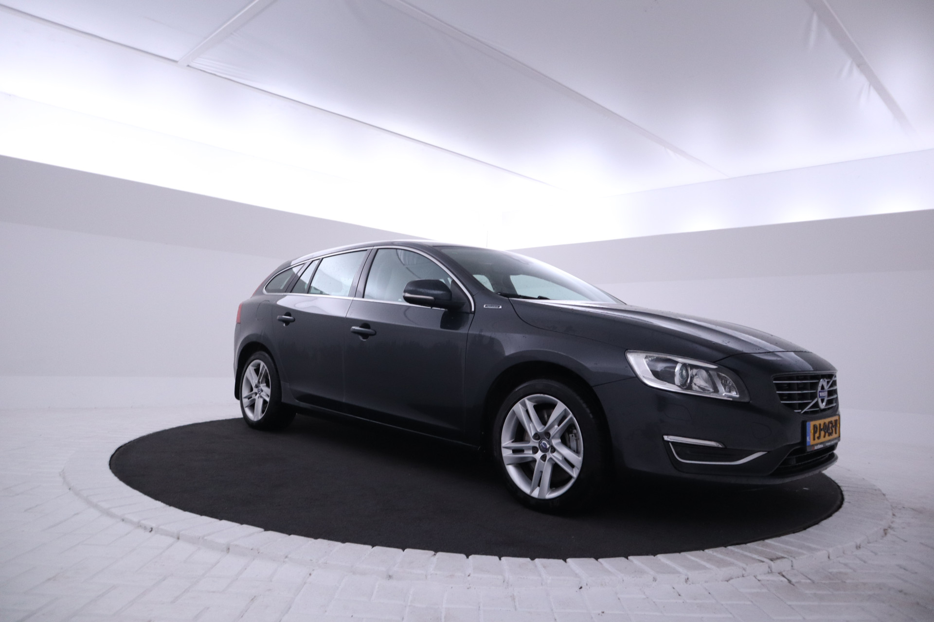 Foto van Volvo V60 Twin Engine