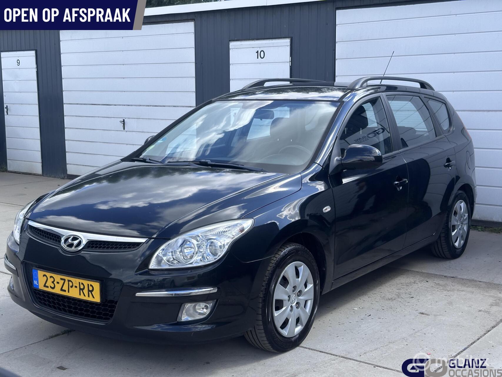 Hyundai I 30cw 1.6i Dynamic 2008 - voorkant