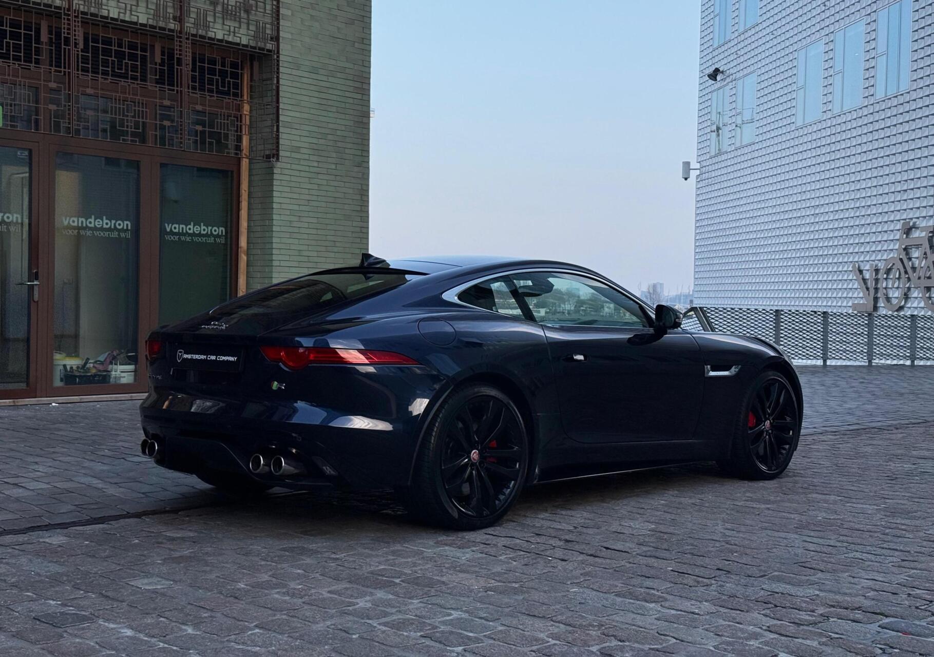 Foto van Jaguar Jaguar F-type