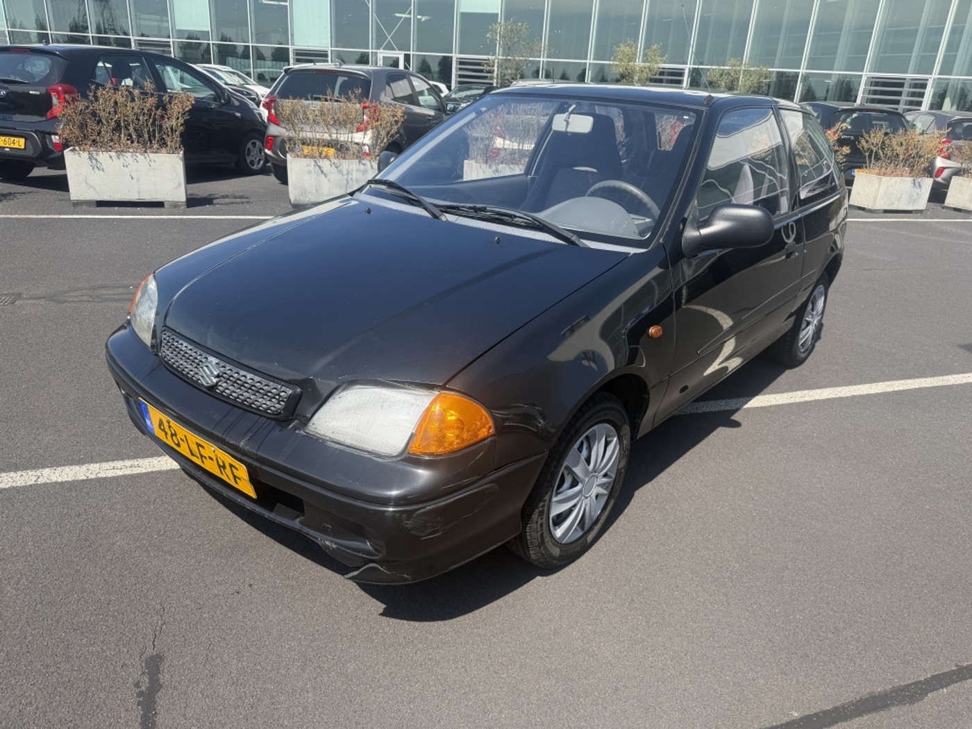 Suzuki Swift 1.3-16V Summum 2002 - voorkant