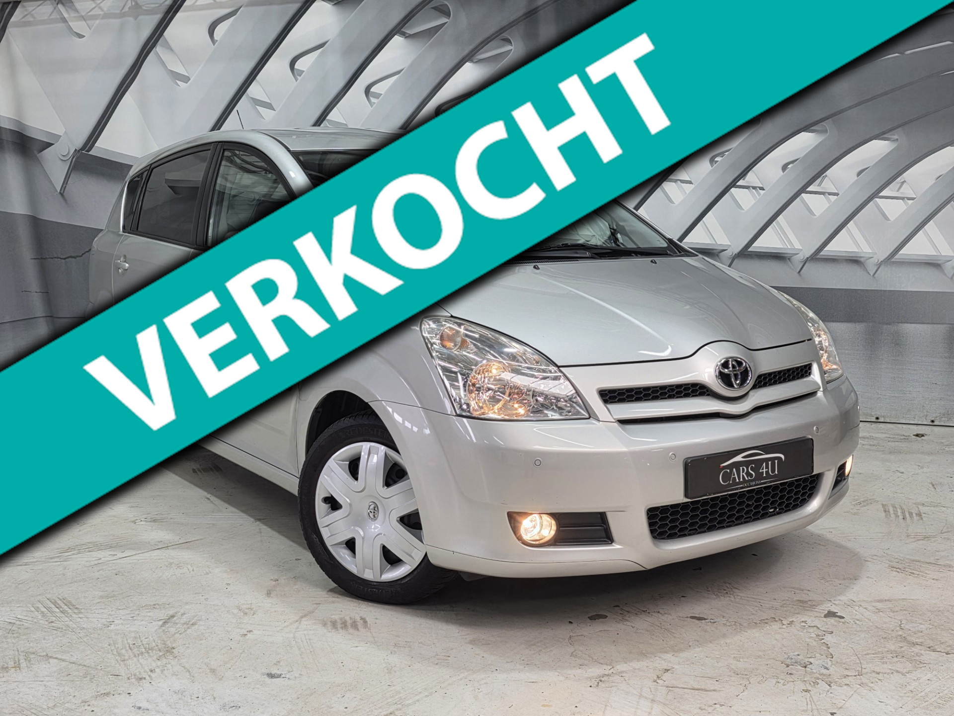 Toyota Toyota Corolla Verso 1.6 VVT-i Dynamic zeer netjes 2007 - voorkant
