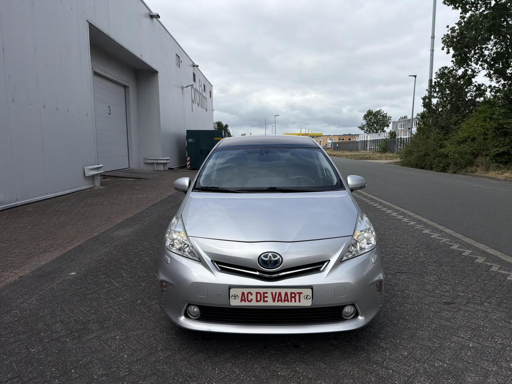 Toyota Toyota Prius Plus 1.8 Dynamic Business - LEER/PANO/CAM/PDC 2014 - voorkant