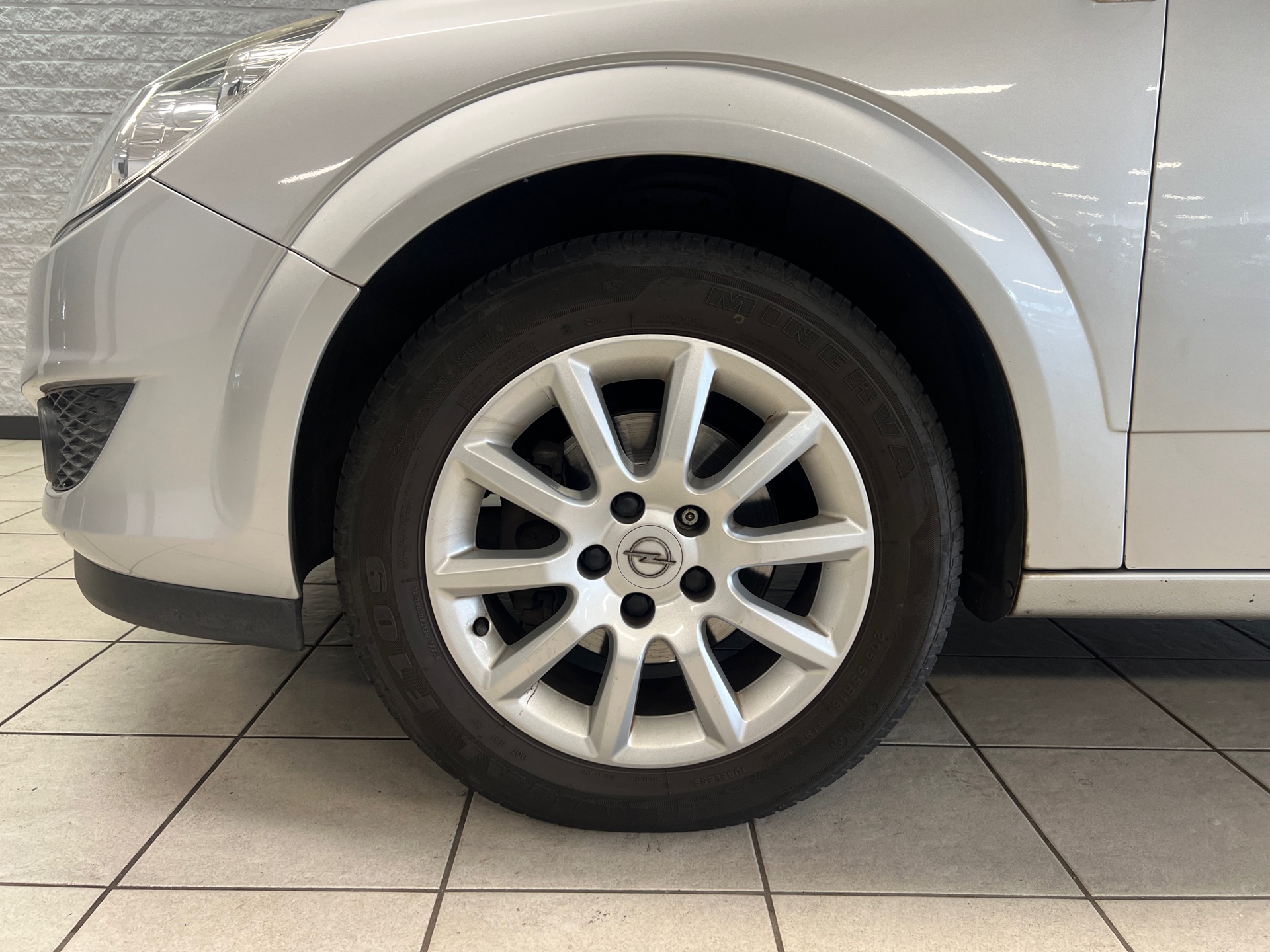 Foto van Opel Astra Station Wagon