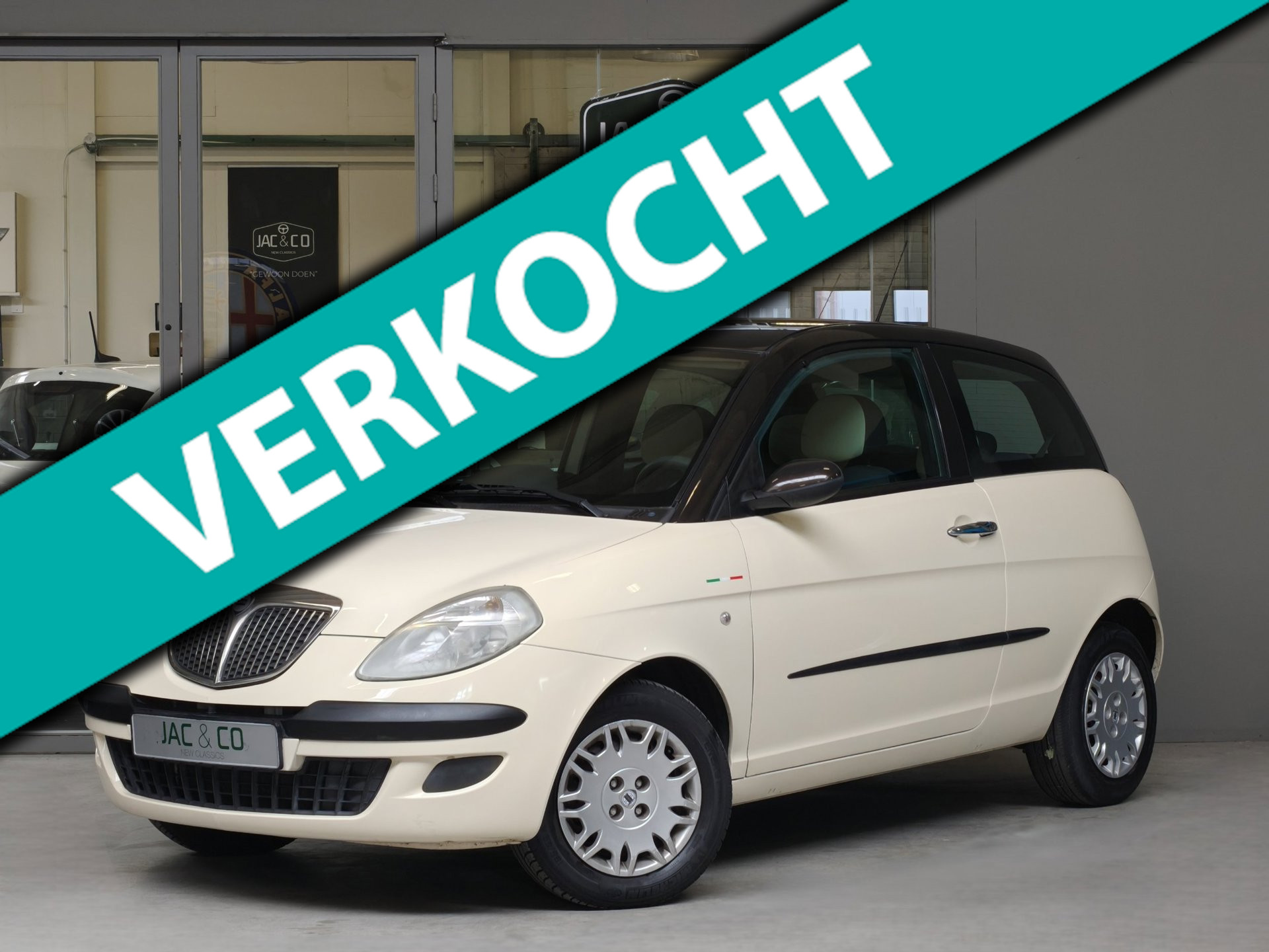 Lancia Lancia Ypsilon 1.4-16V Argento Airco 1e eigenaar NL-NAP 2006 - voorkant