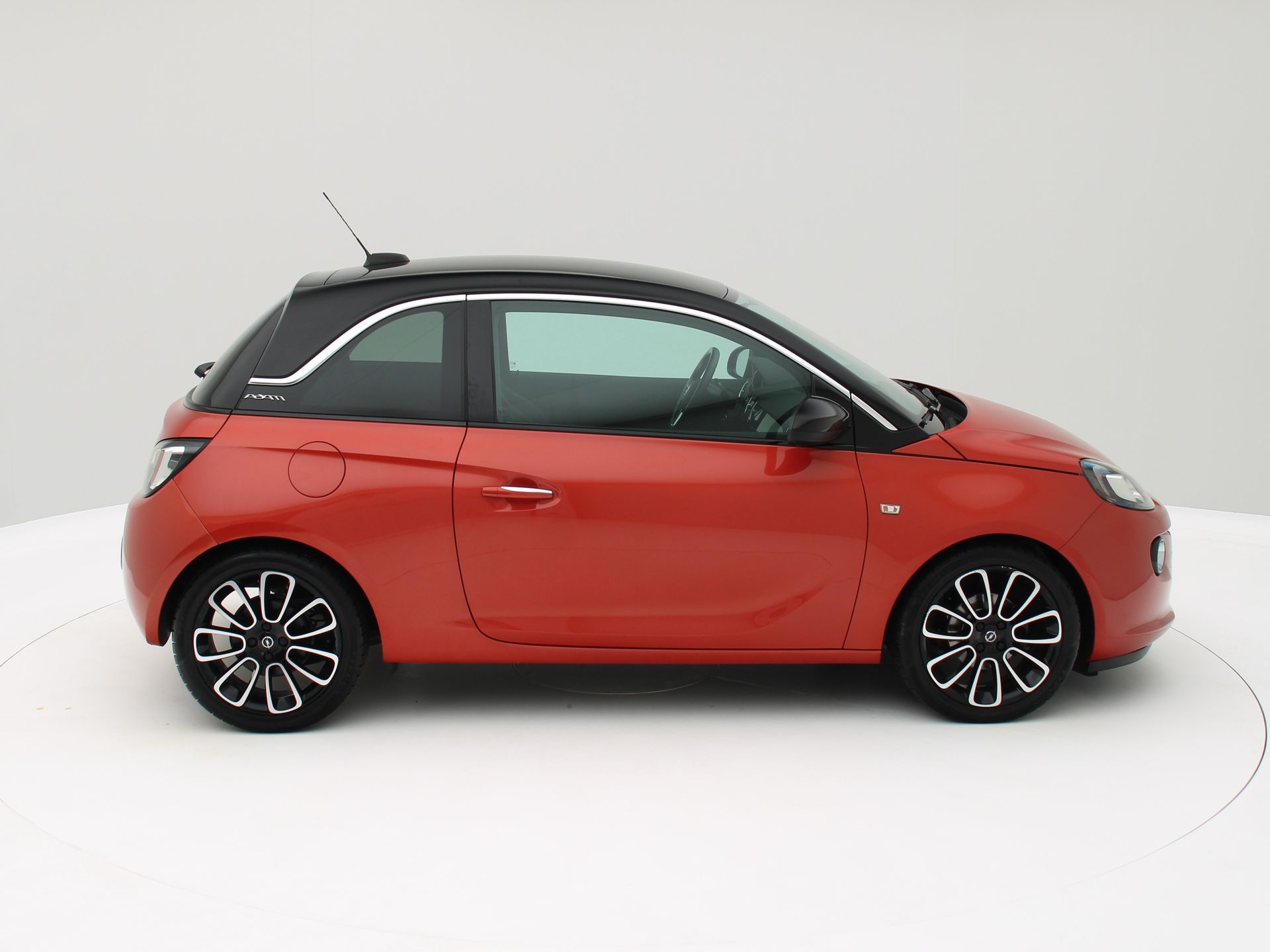 Foto van Opel Adam