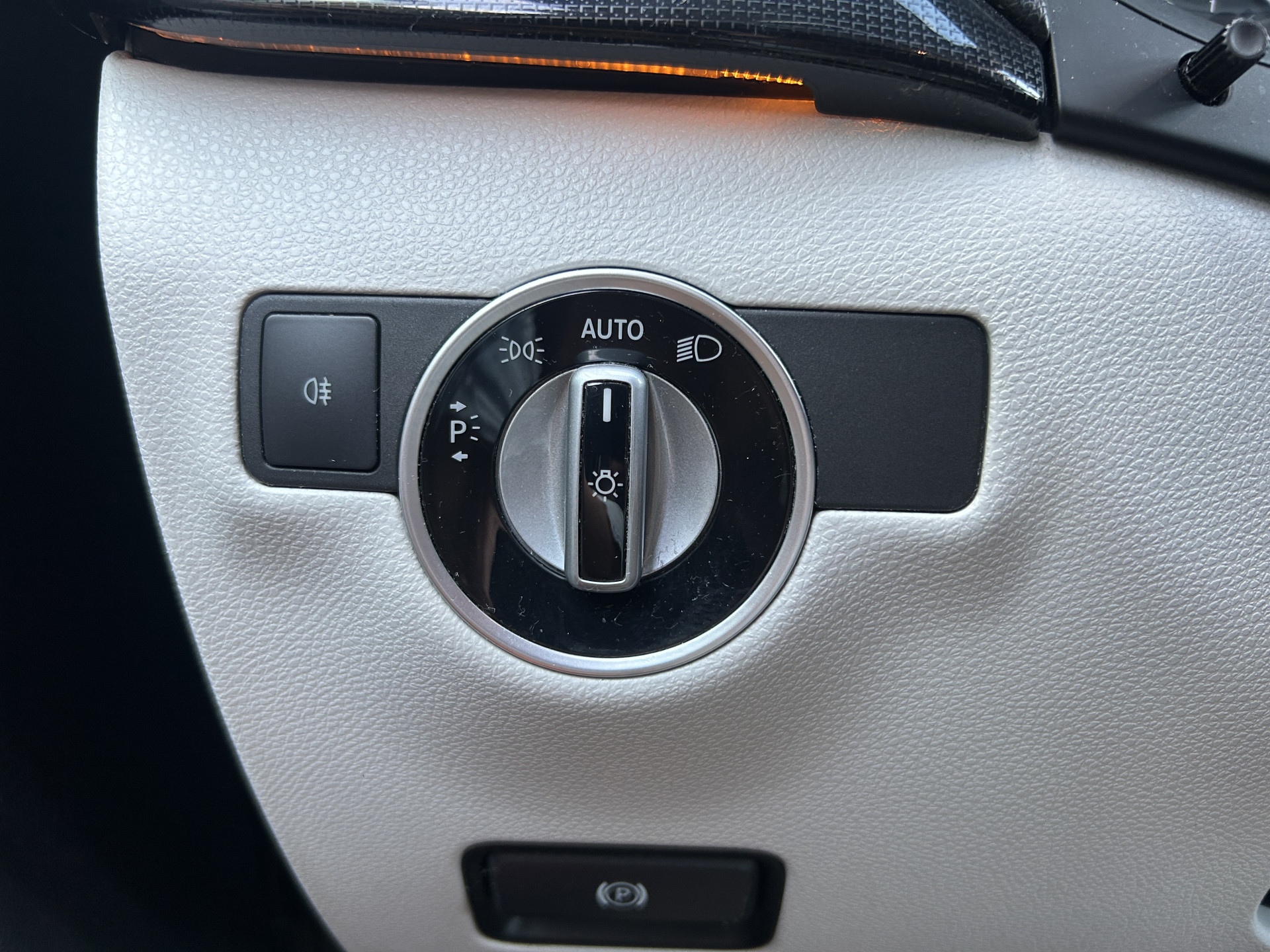 Foto van Mercedes-Benz B 180