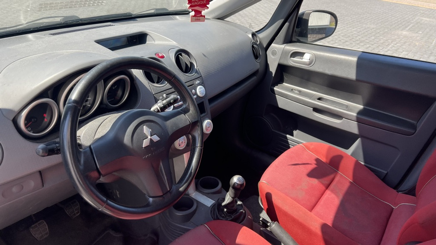Foto van Mitsubishi Mitsubishi Colt