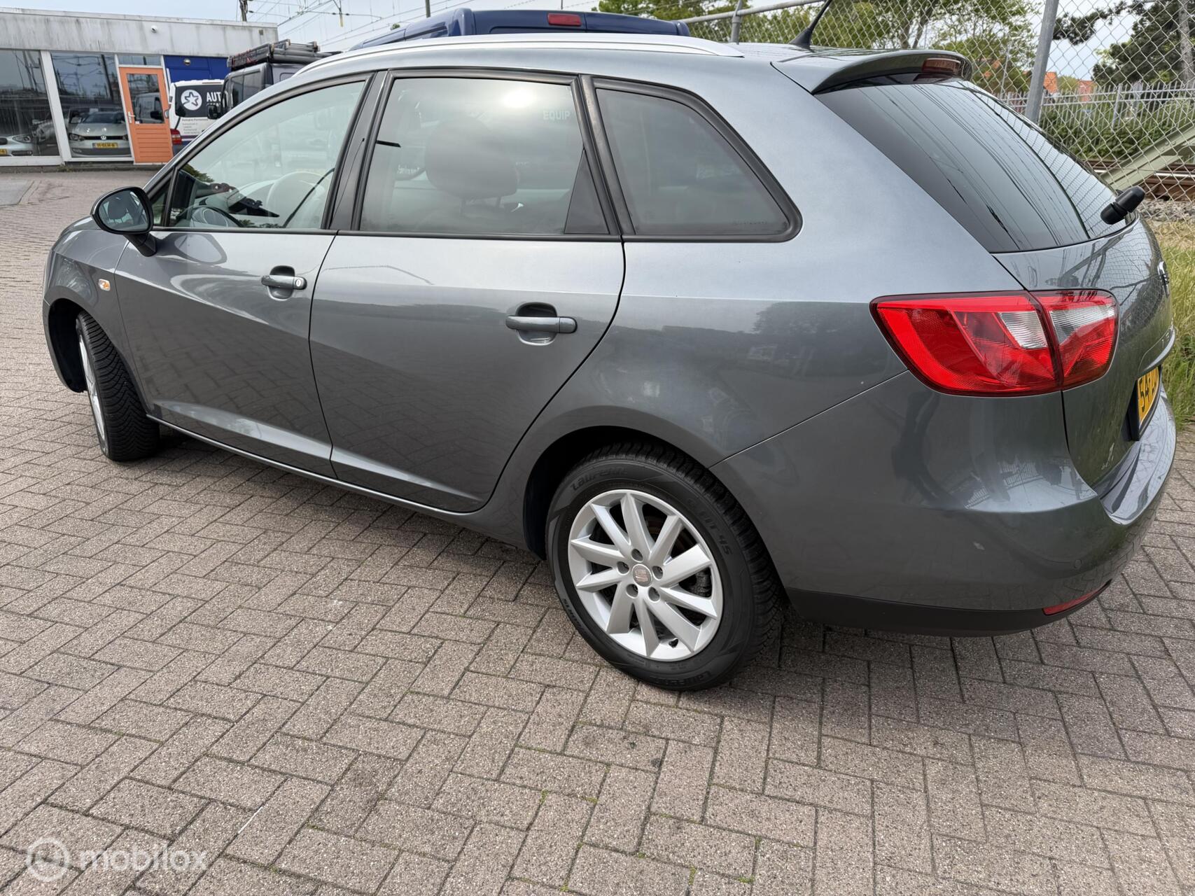 Foto van Seat Ibiza ST