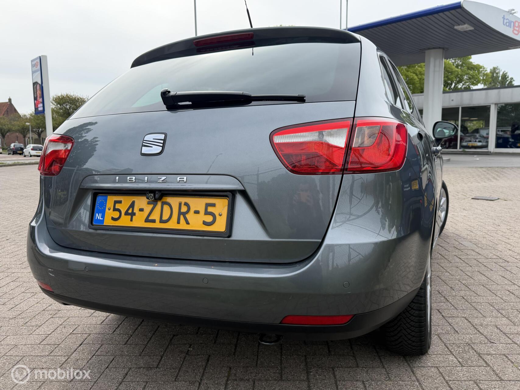 Foto van Seat Ibiza ST
