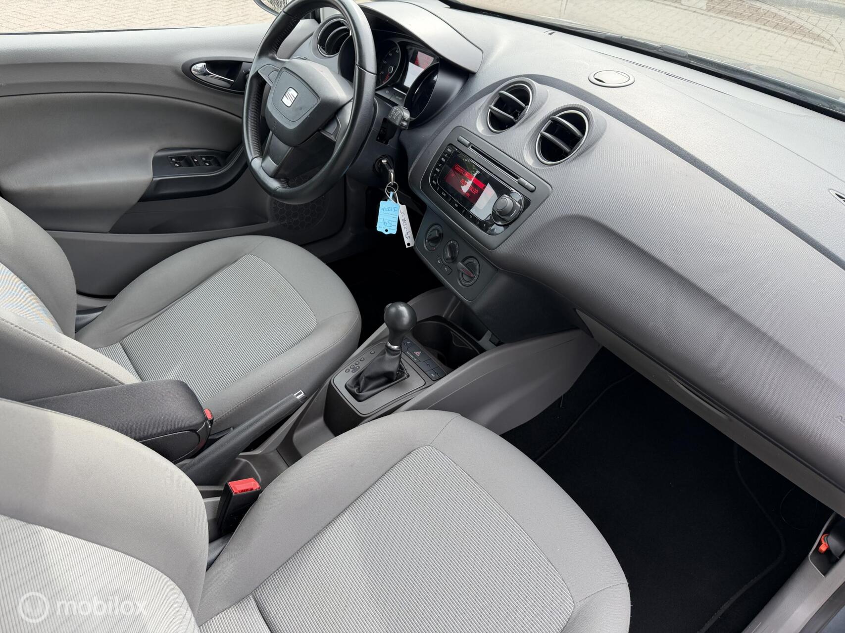 Foto van Seat Ibiza ST