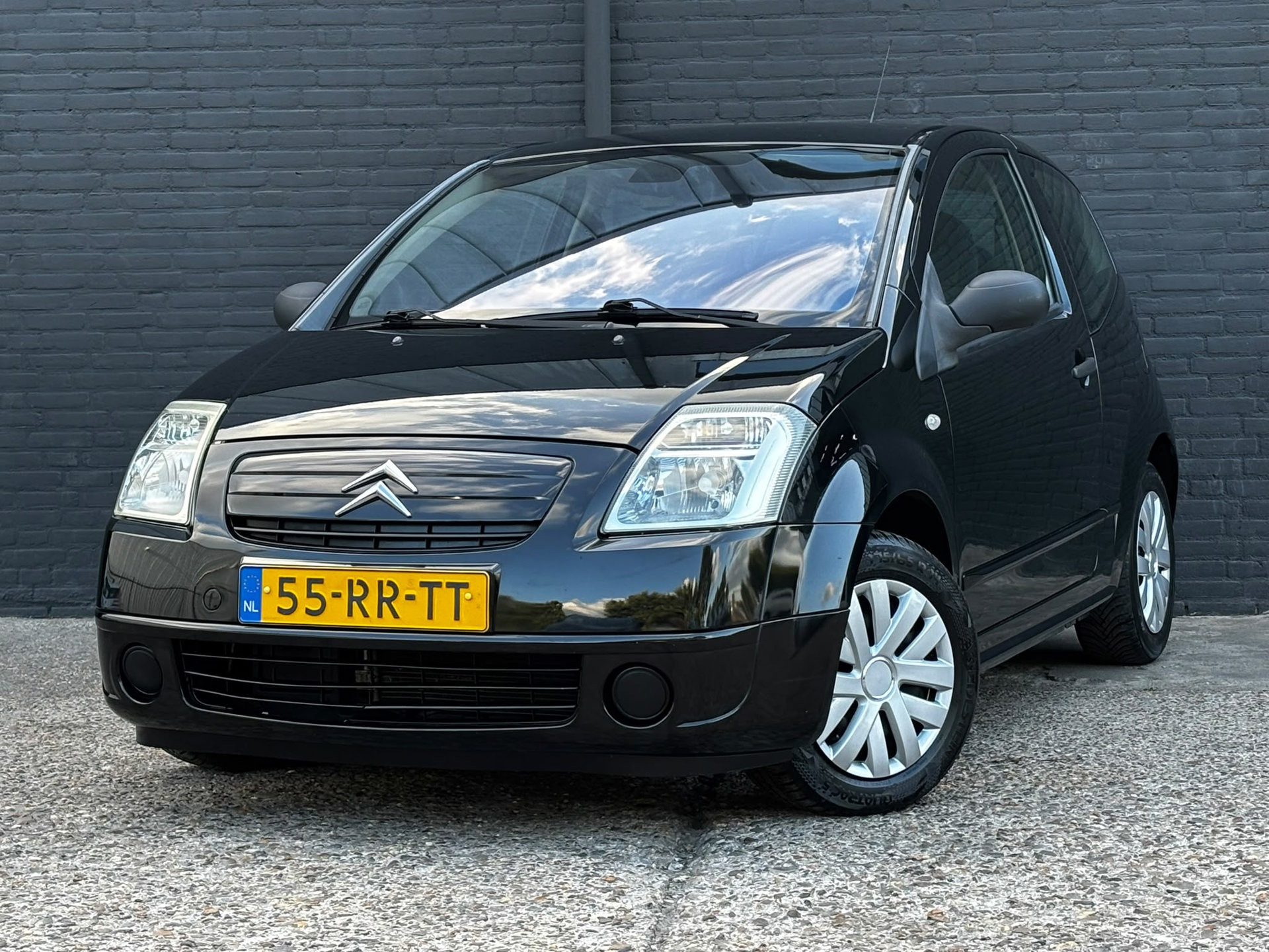 Citroen C2 1.1i Attraction ELEK RAMEN | AIRCO | WEINIG KM | NWE APK 2005 - voorkant