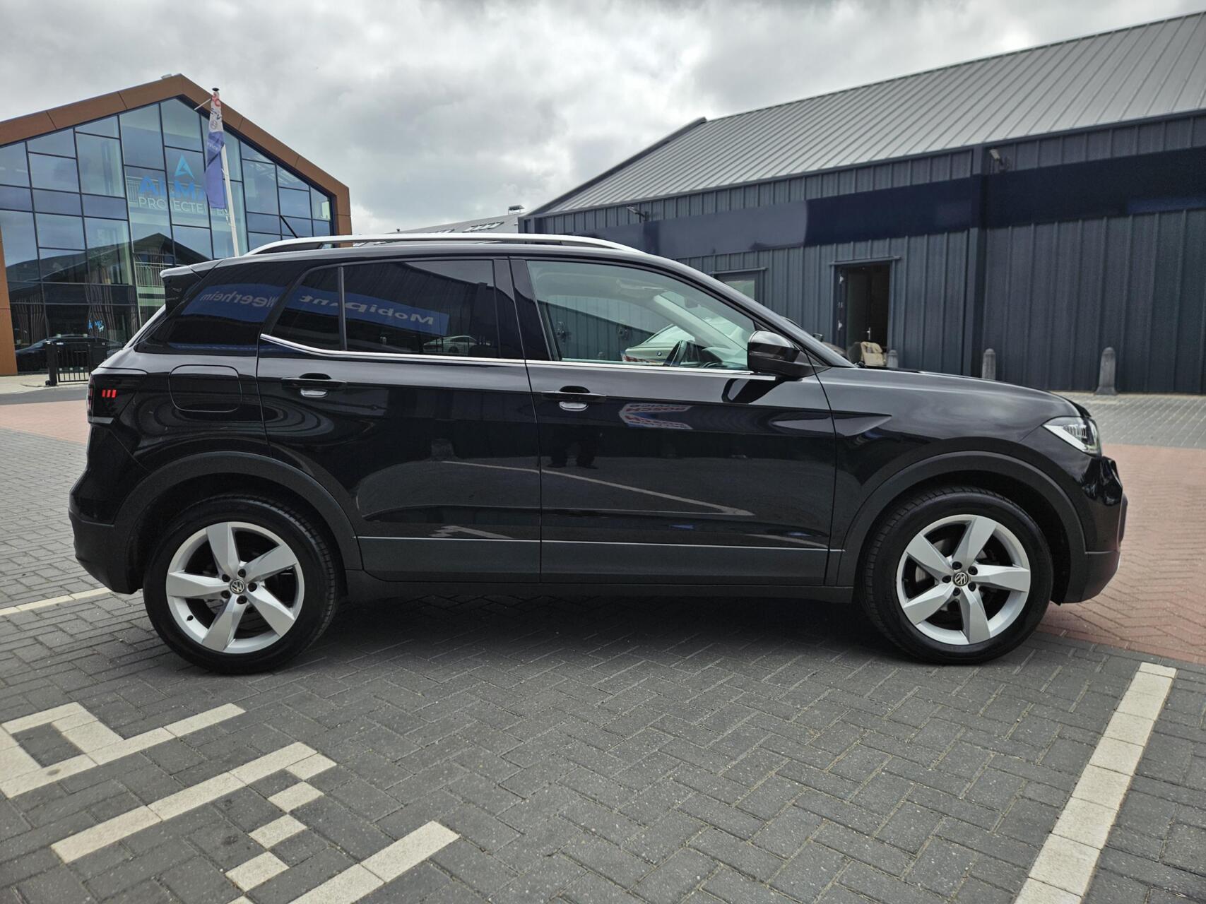 Foto van Volkswagen T-cross