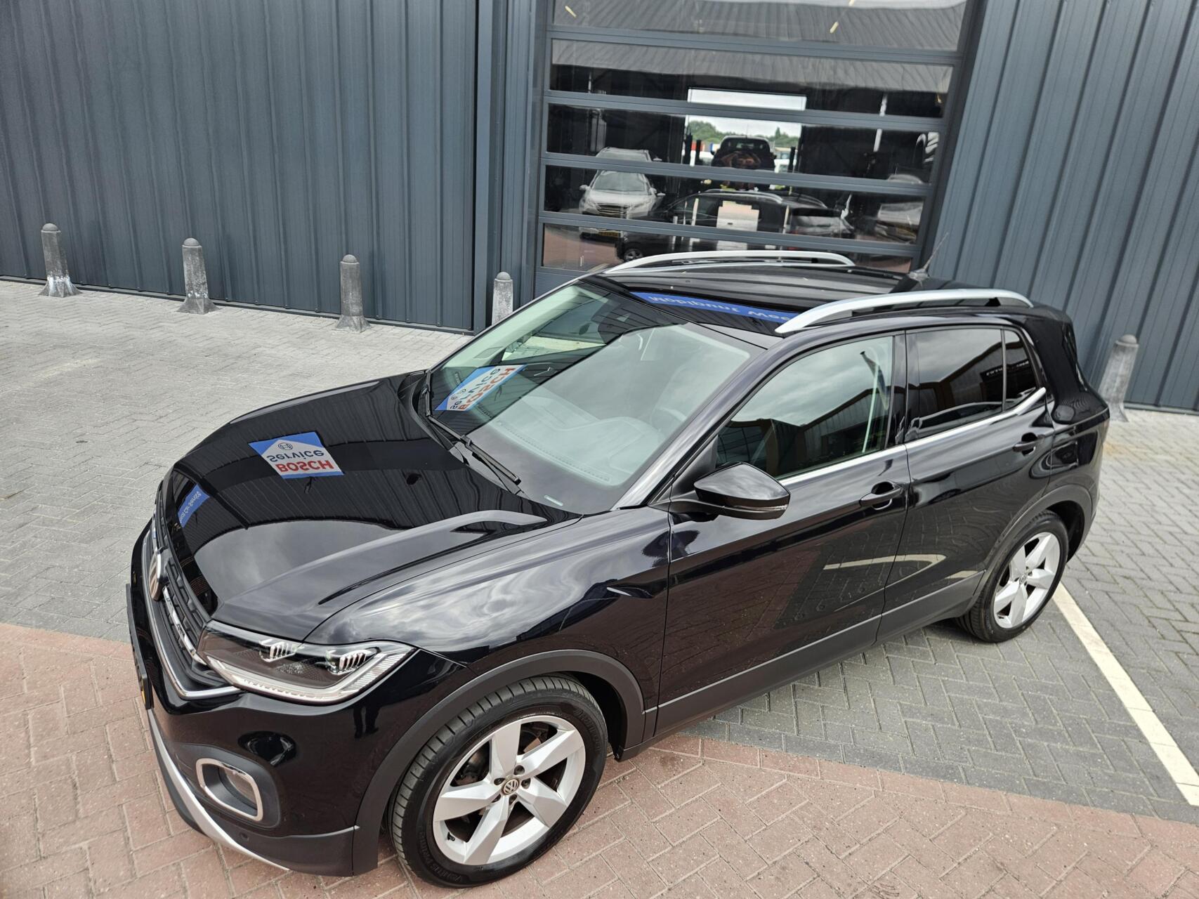 Foto van Volkswagen T-cross