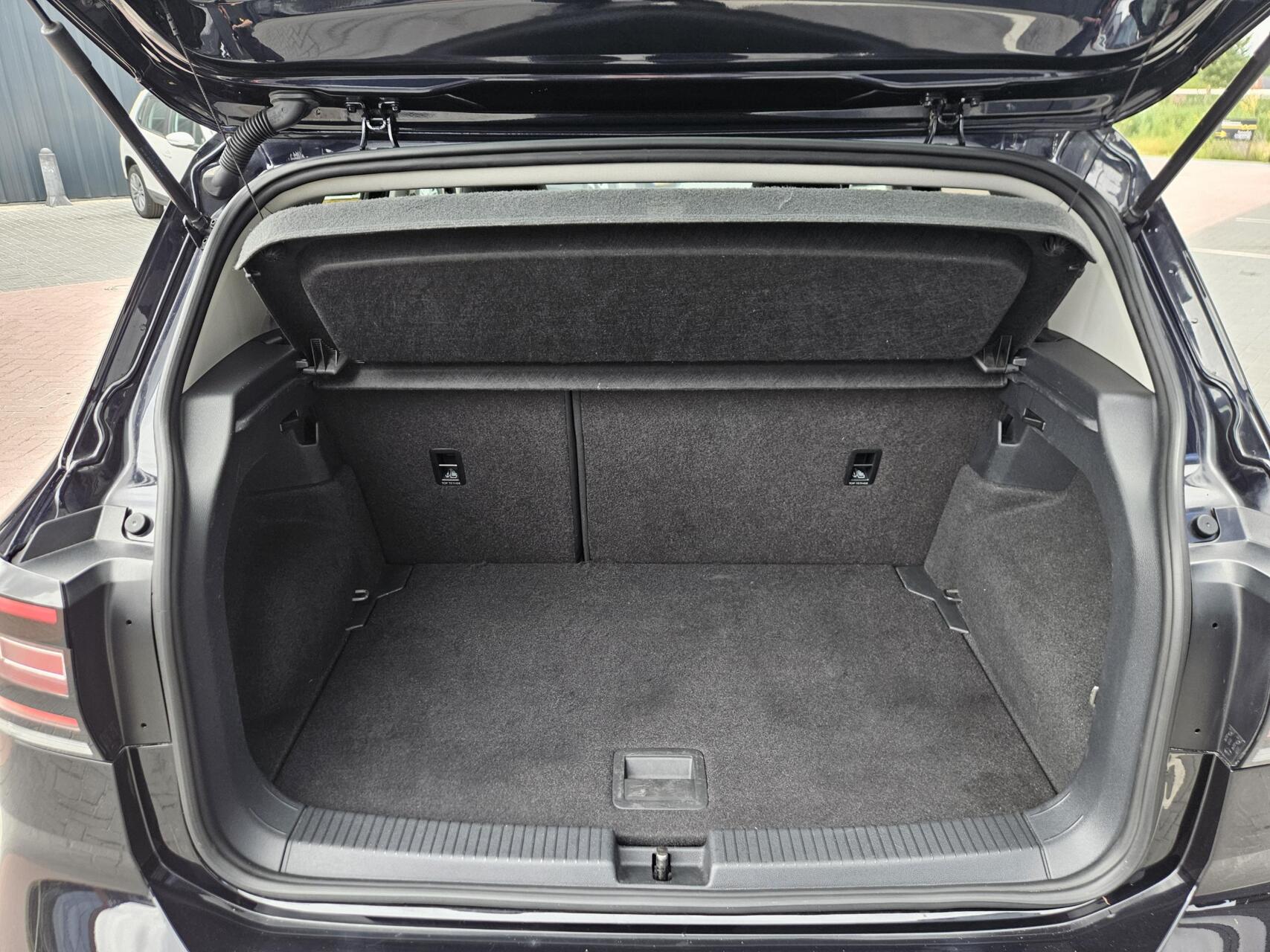 Foto van Volkswagen T-cross