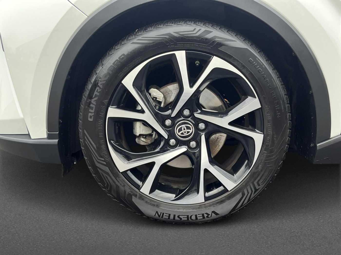 Foto van Toyota Toyota C-hr