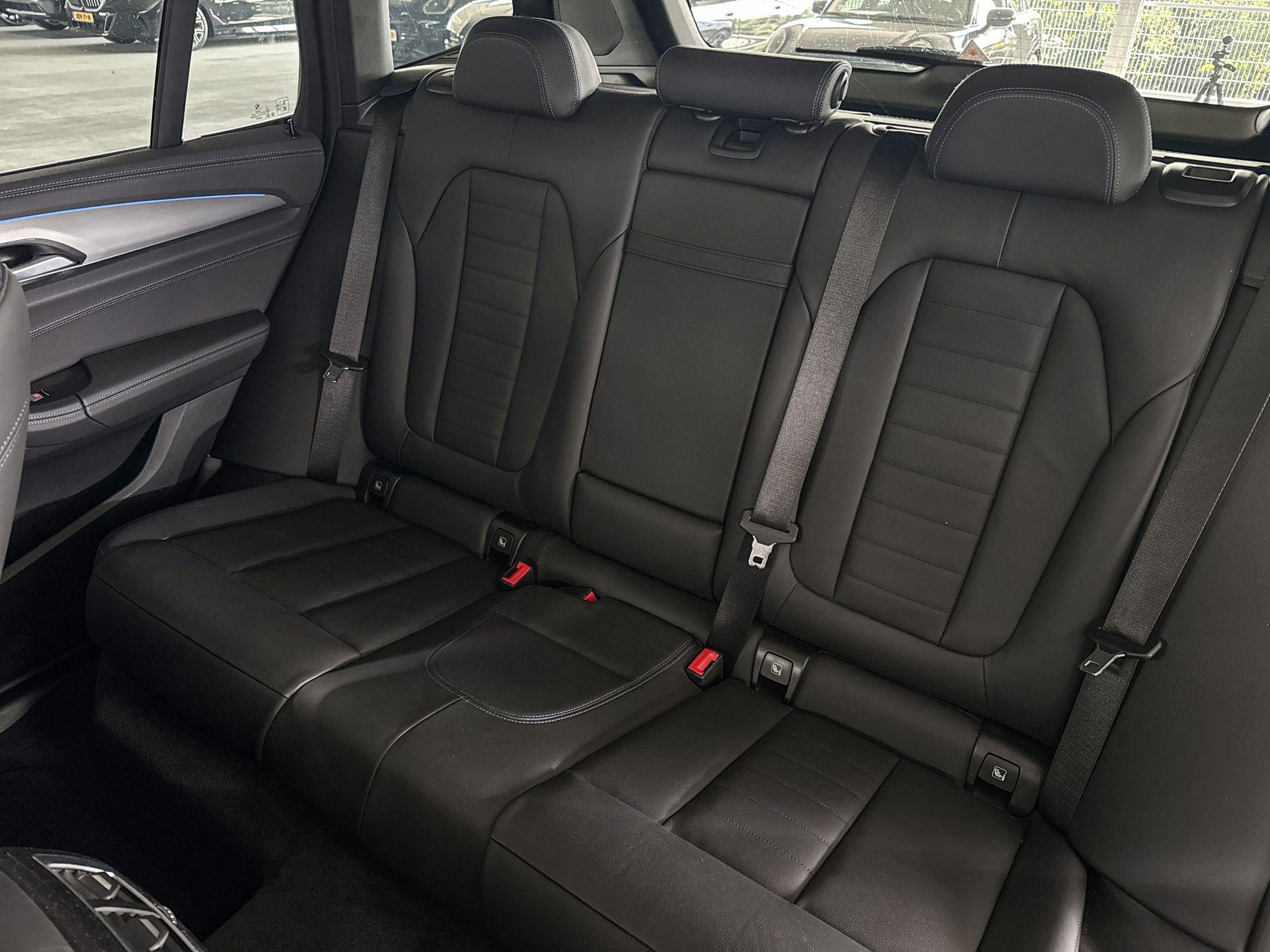 Foto van BMW Ix3