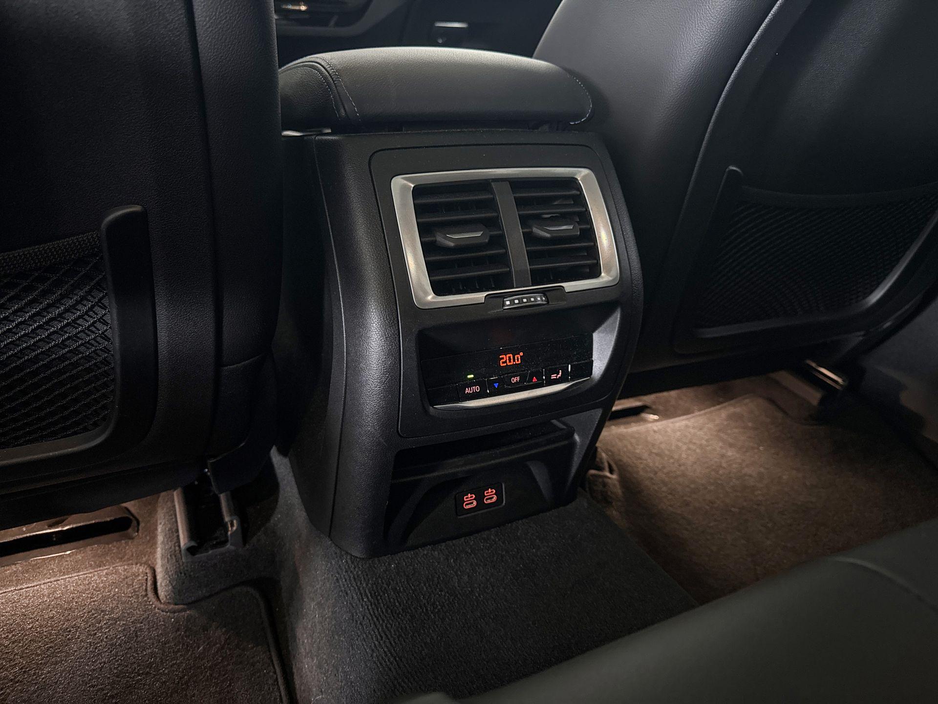 Foto van BMW Ix3