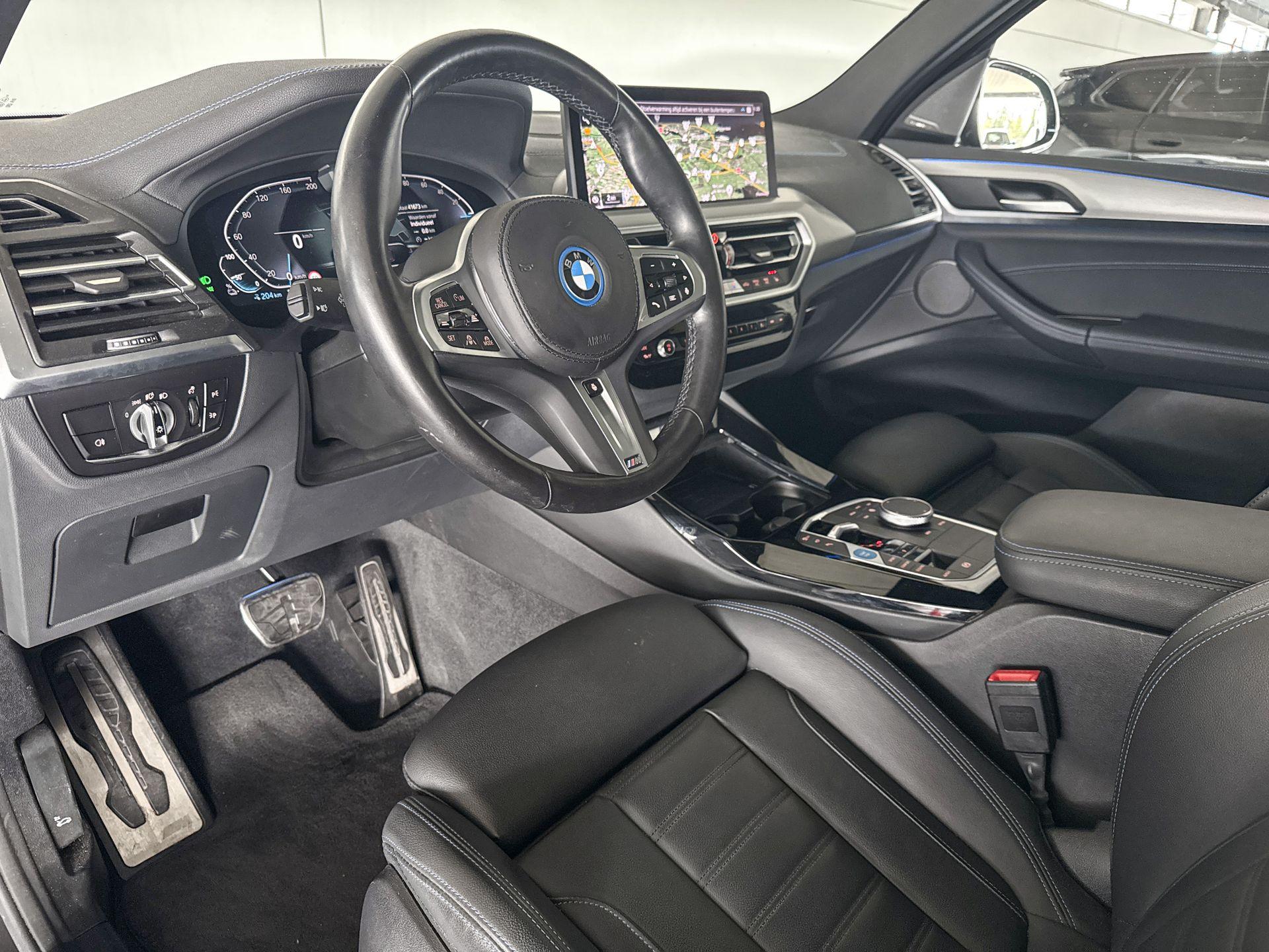Foto van BMW Ix3