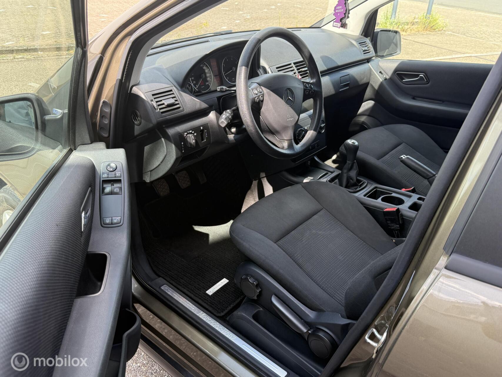 Foto van Mercedes-Benz A 160