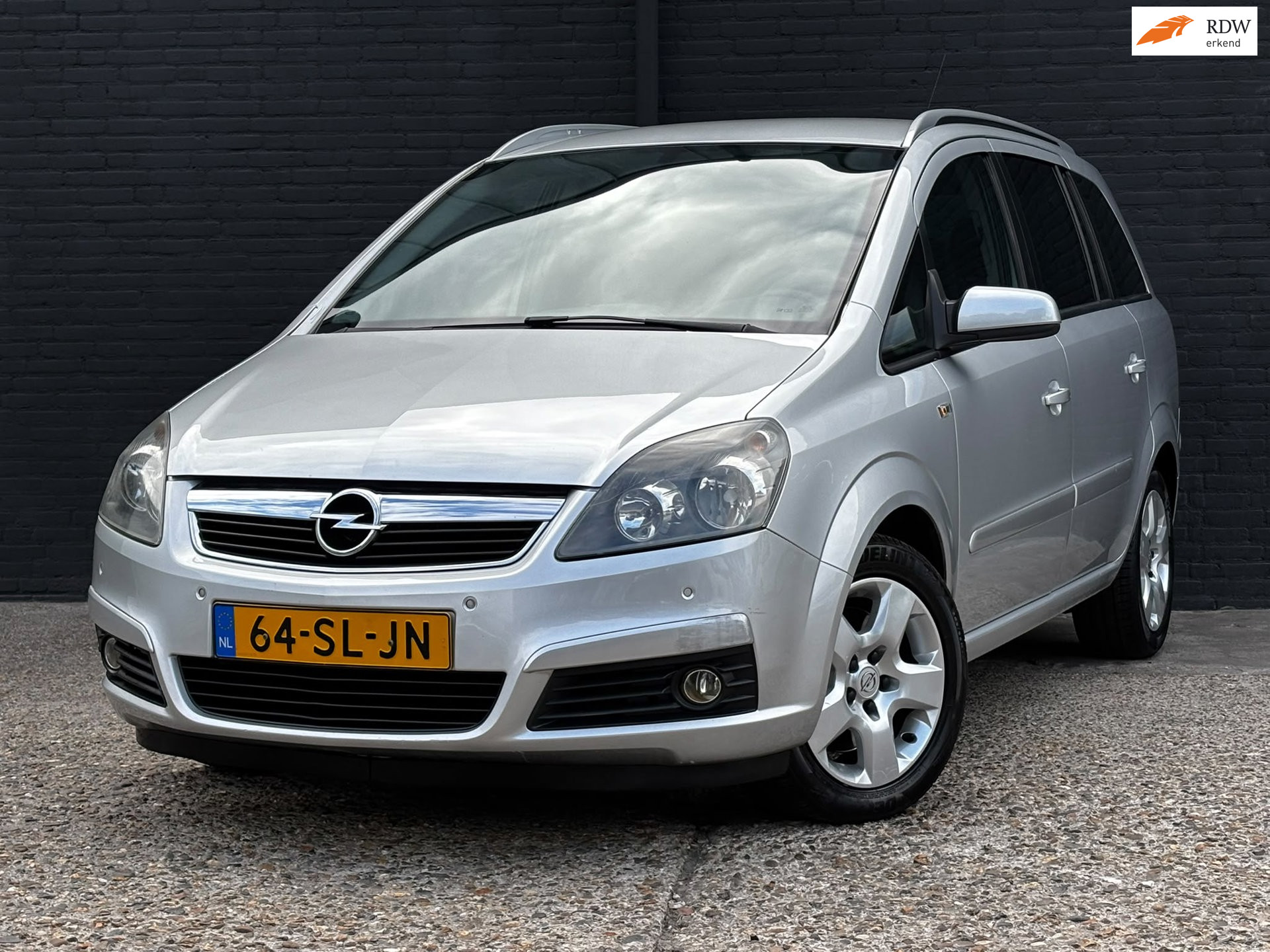 Opel Zafira 2.2 Enjoy 7 PERSOONS|ELEK RAMEN|AIRCO|NWE APK 2006 - voorkant