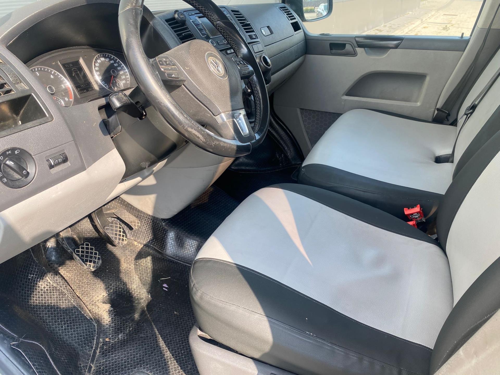 Foto van Volkswagen Transporter Kombi