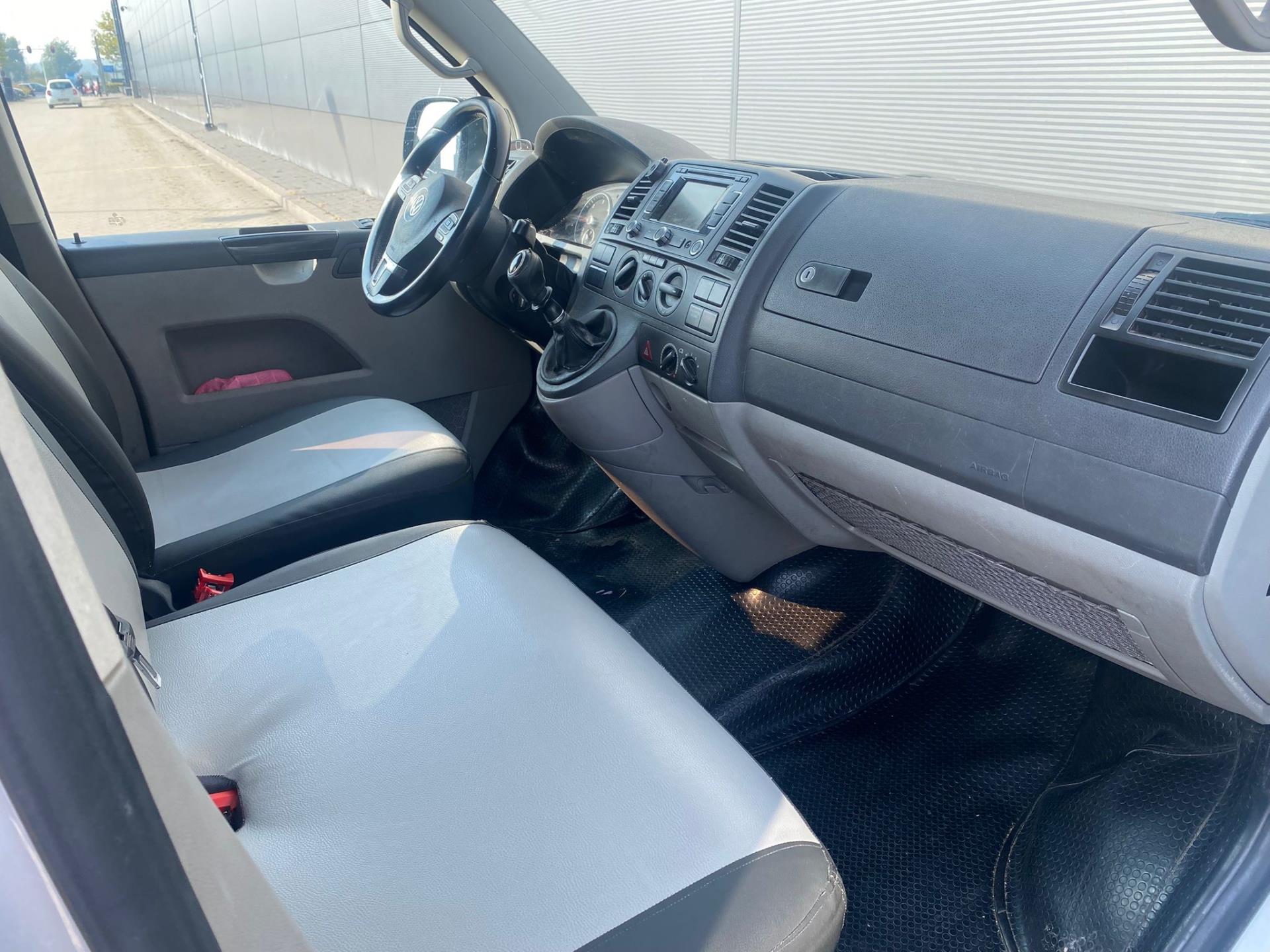 Foto van Volkswagen Transporter Kombi