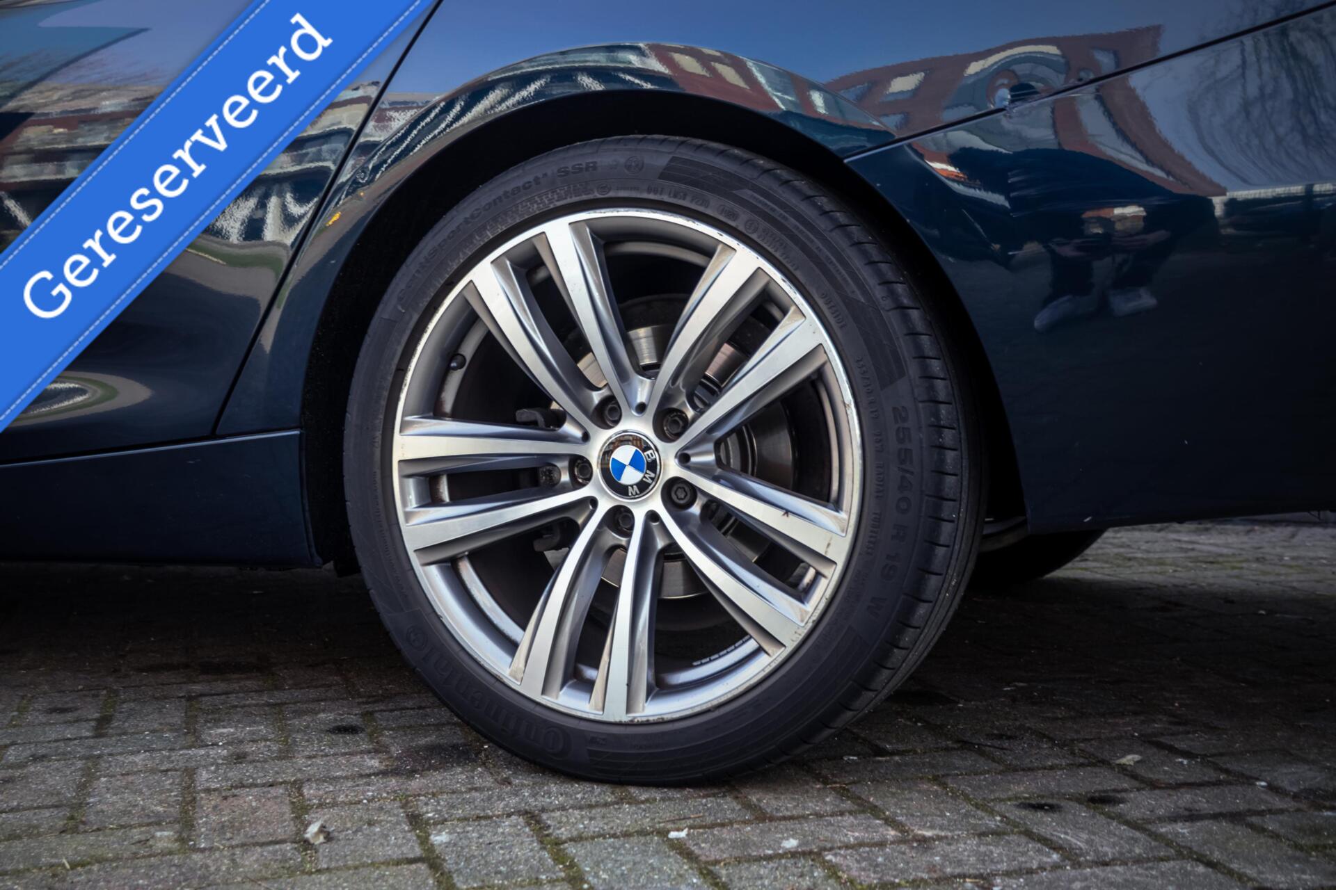 Foto van BMW 320i